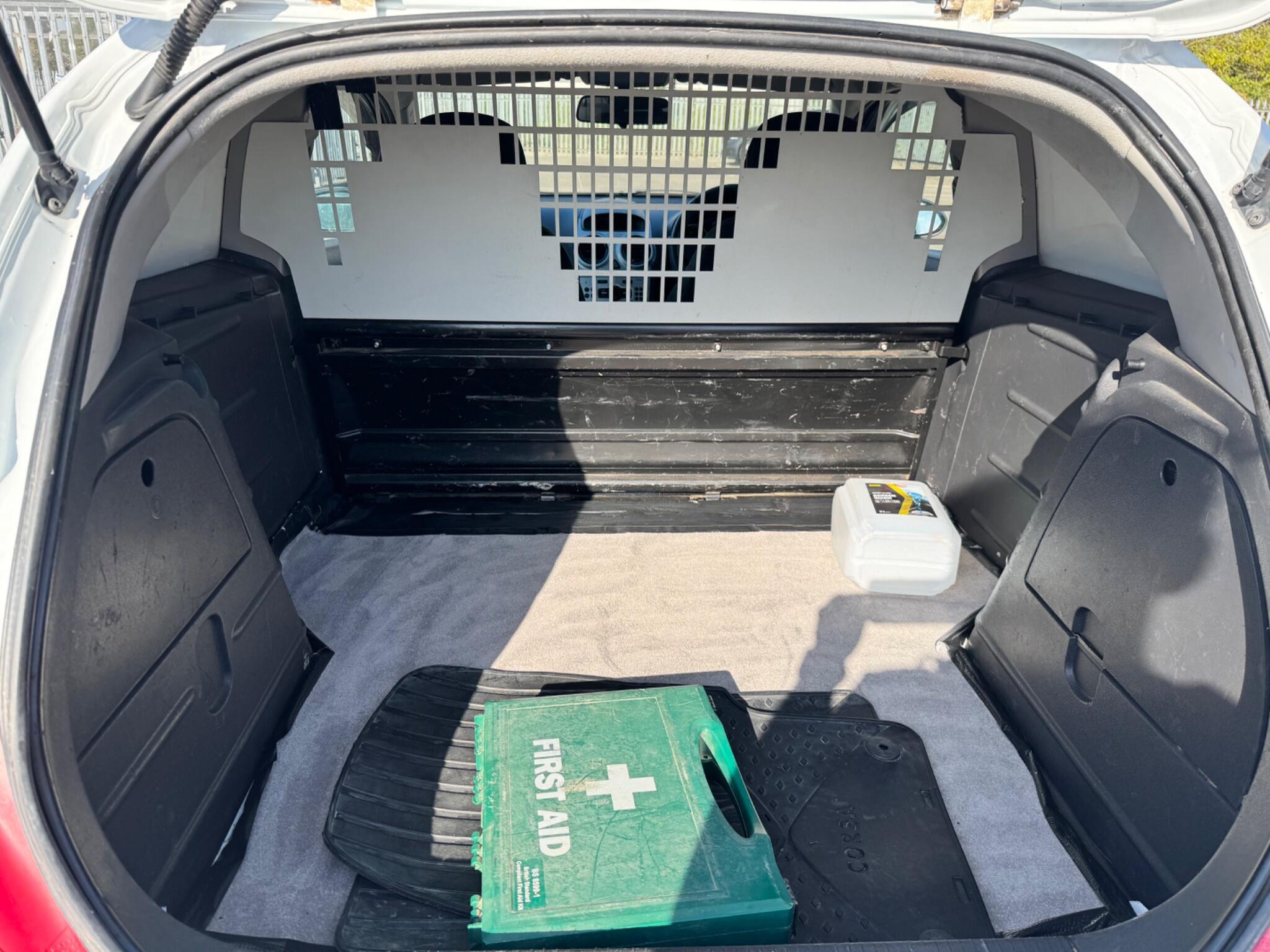 Vauxhall Corsa Van view 35