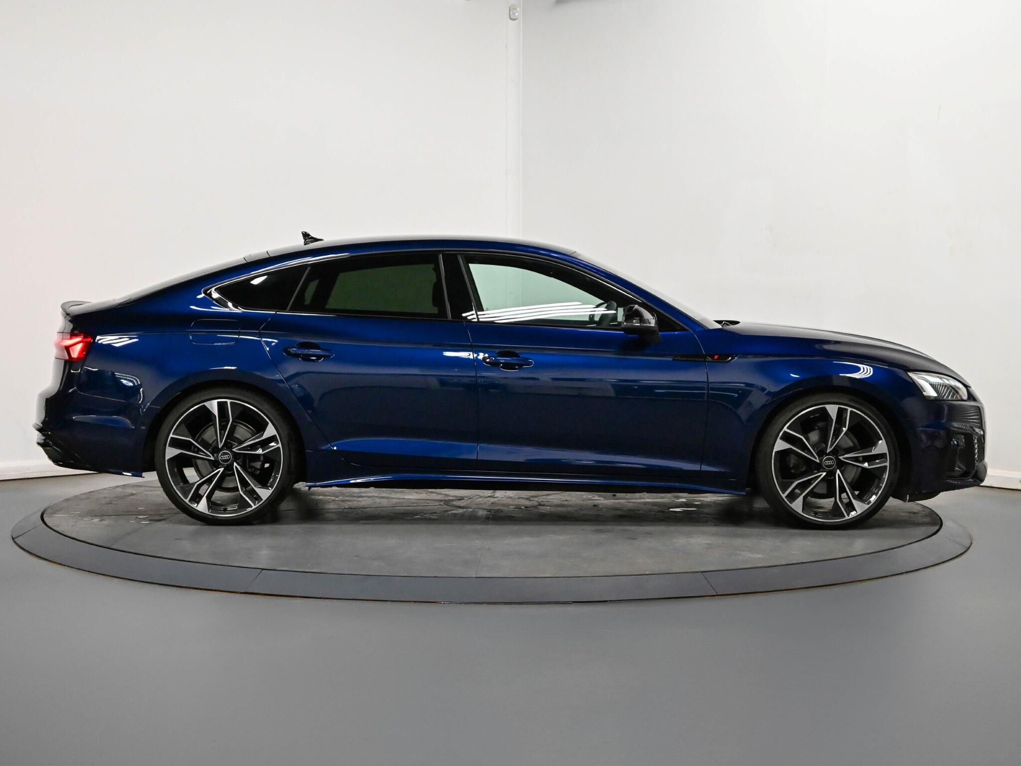 Audi A5 view 18