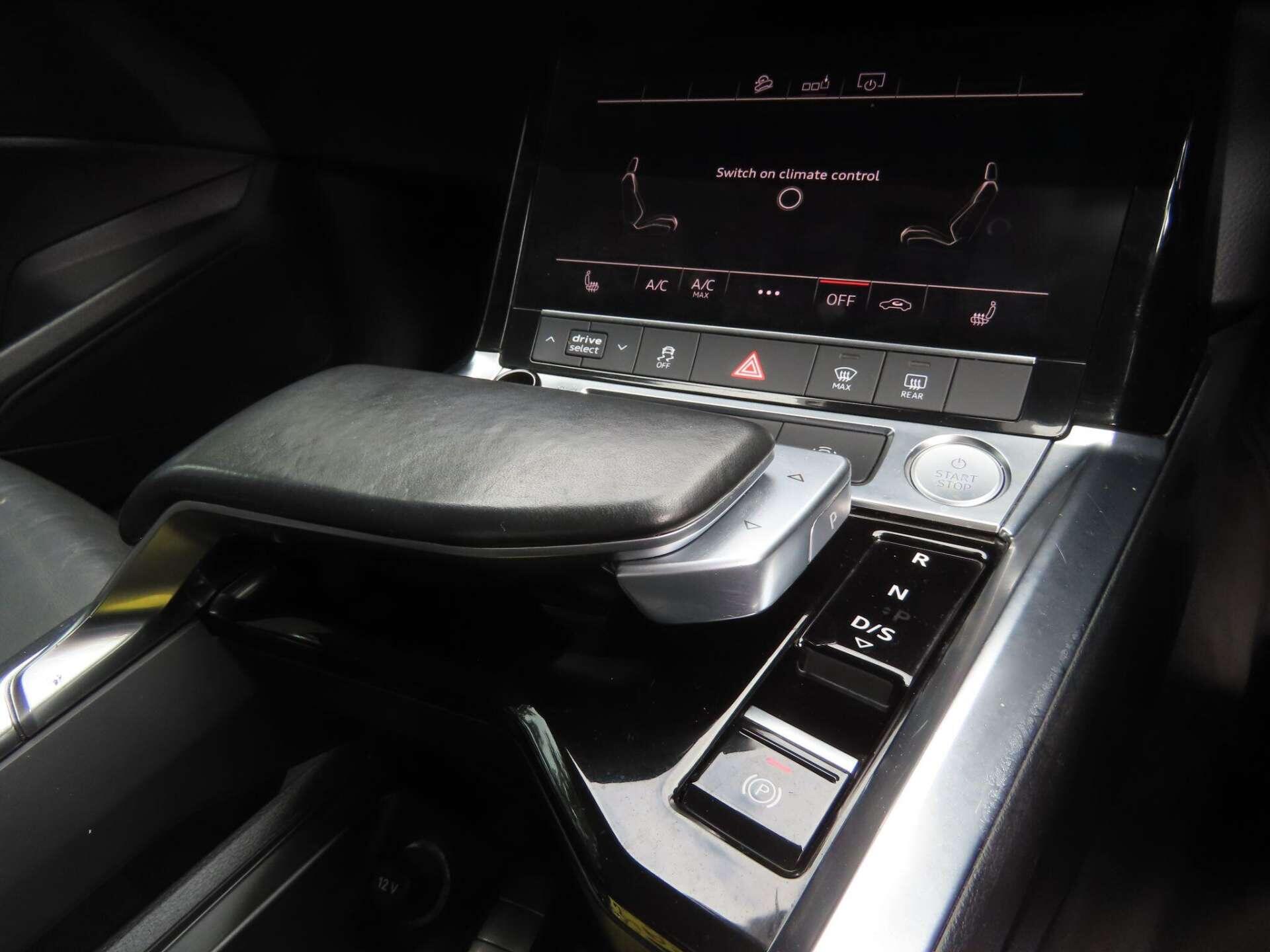 Audi E-Tron view 12