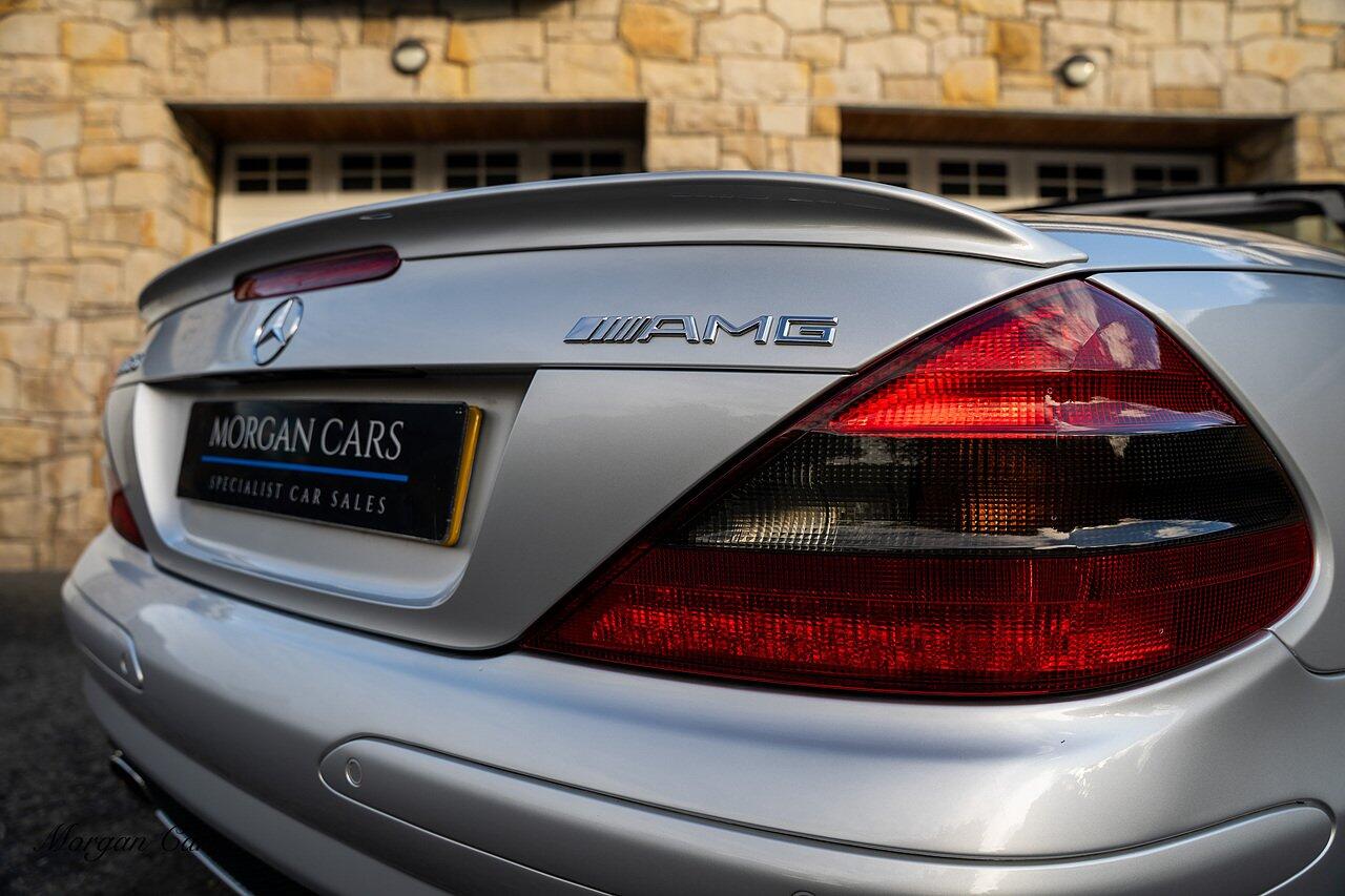Mercedes-Benz SL view 19