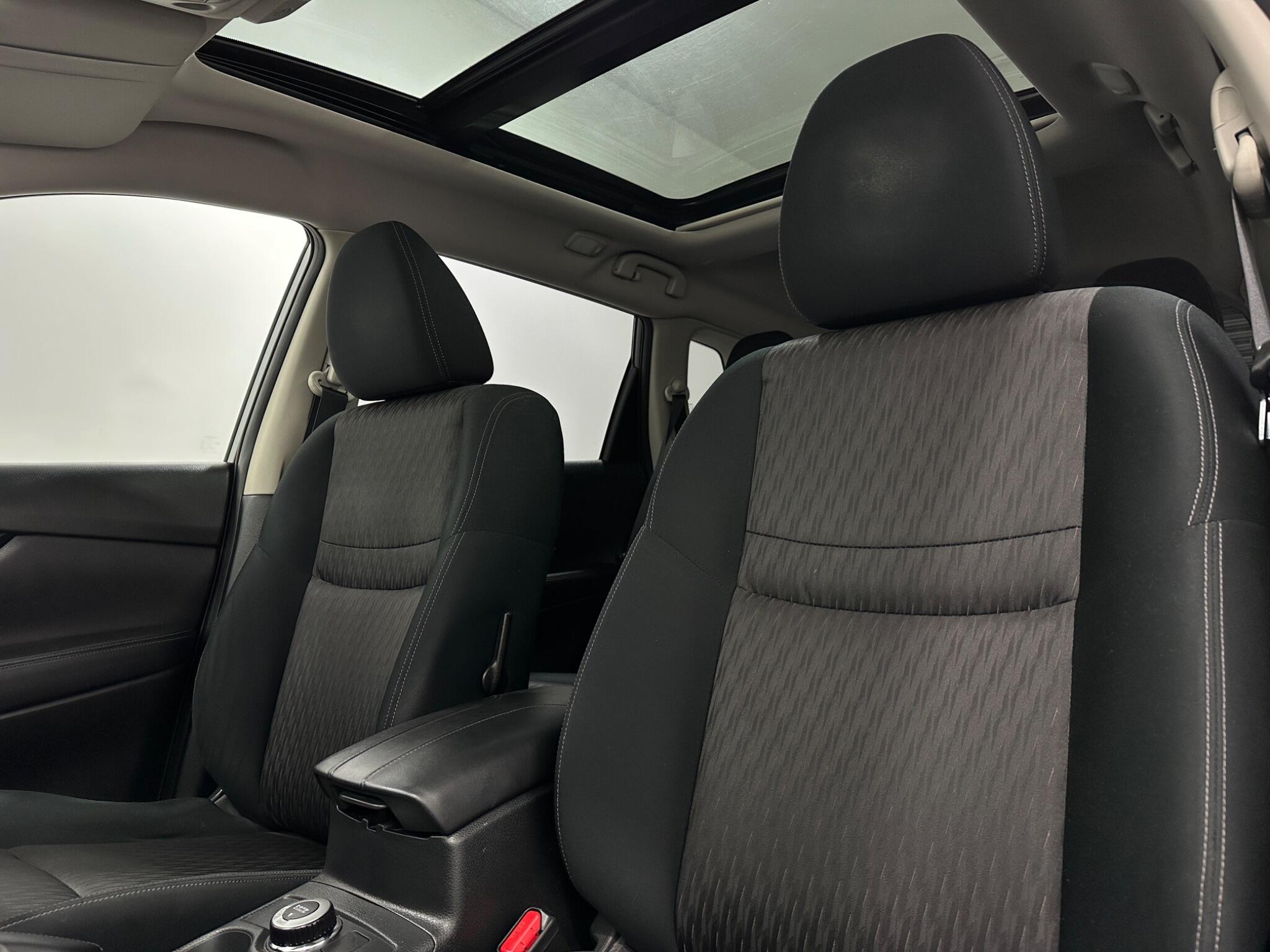 Nissan X-Trail view 36