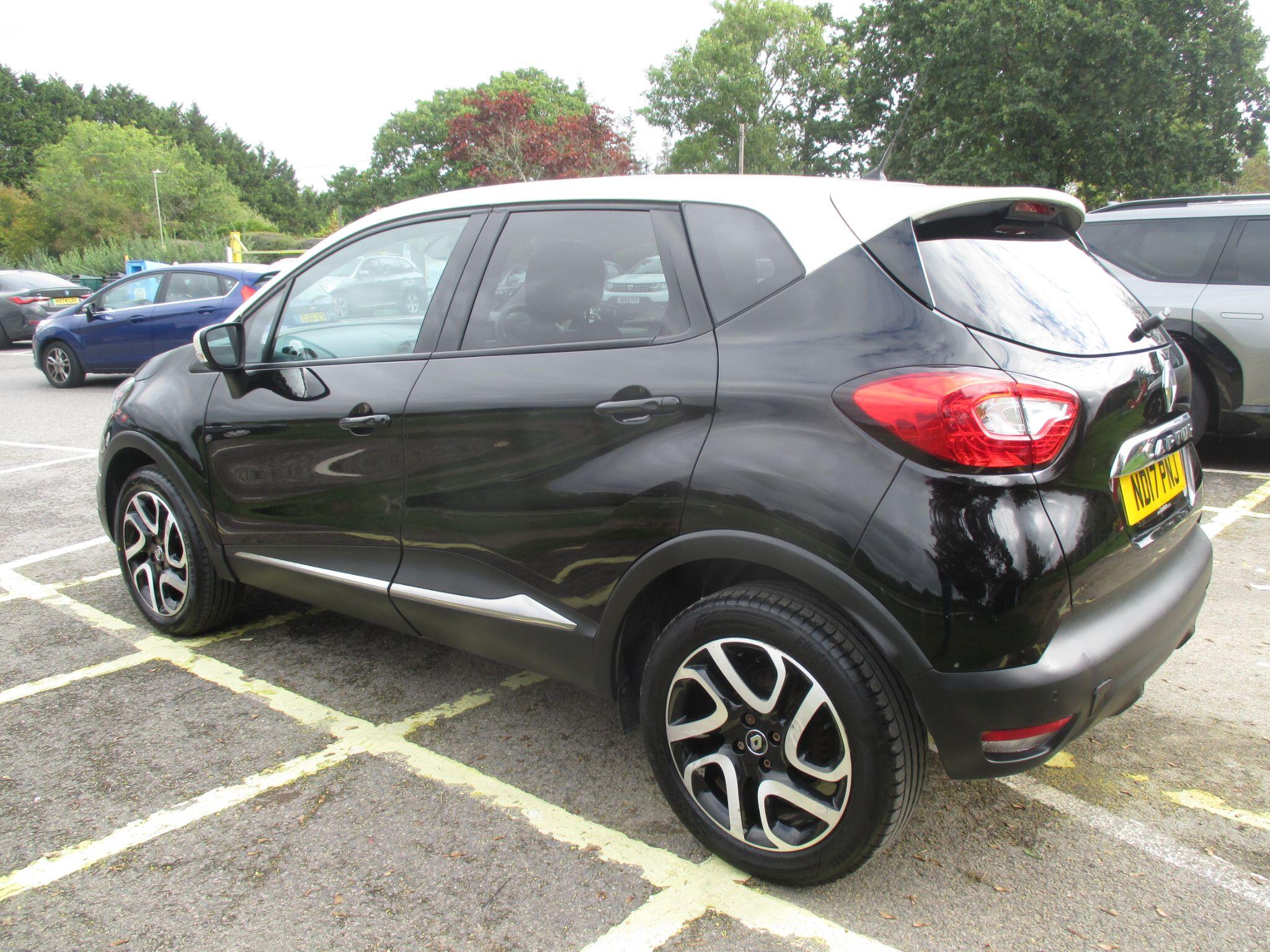 Renault Captur view 12