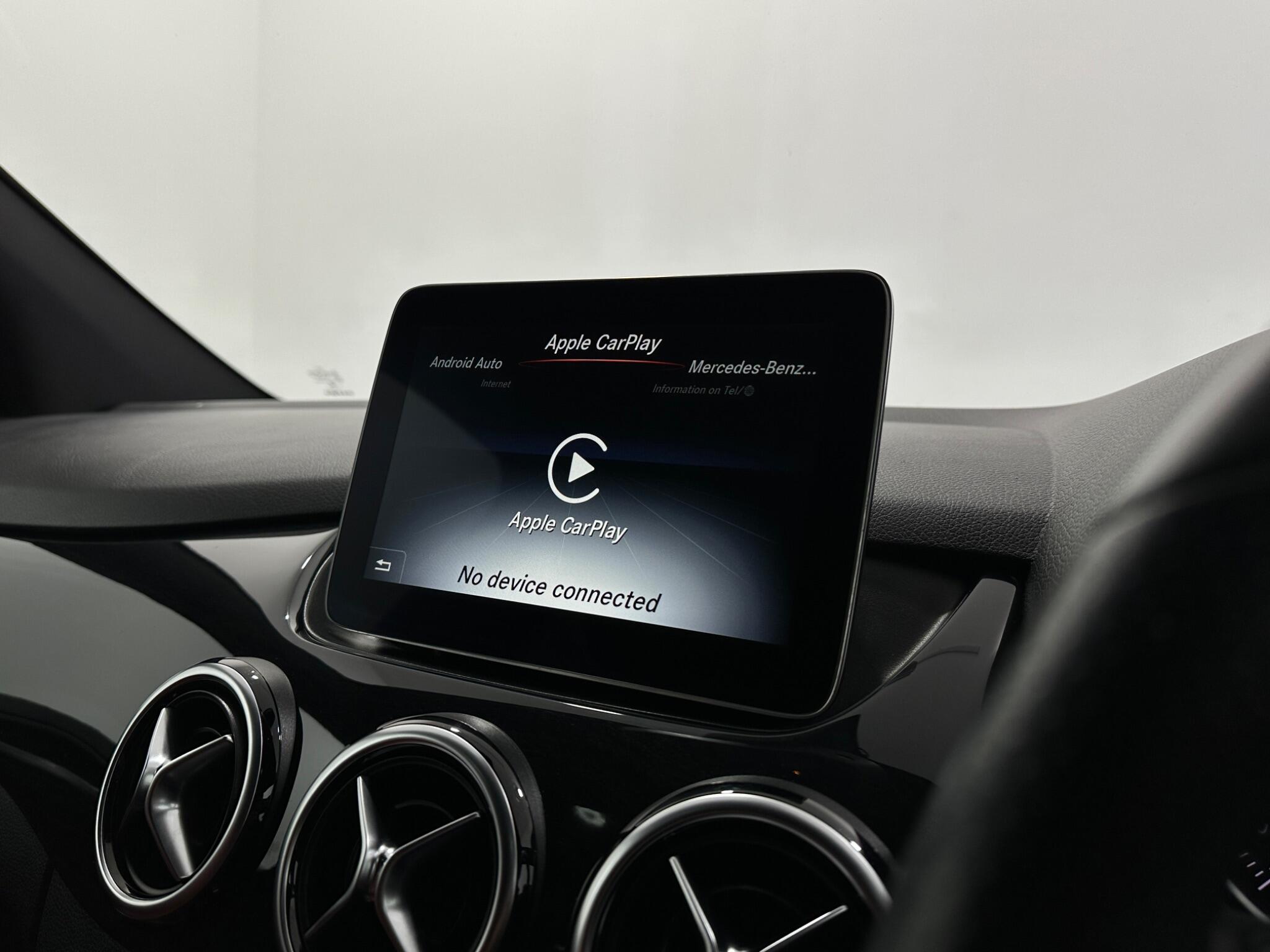 Mercedes-Benz B Class view 26