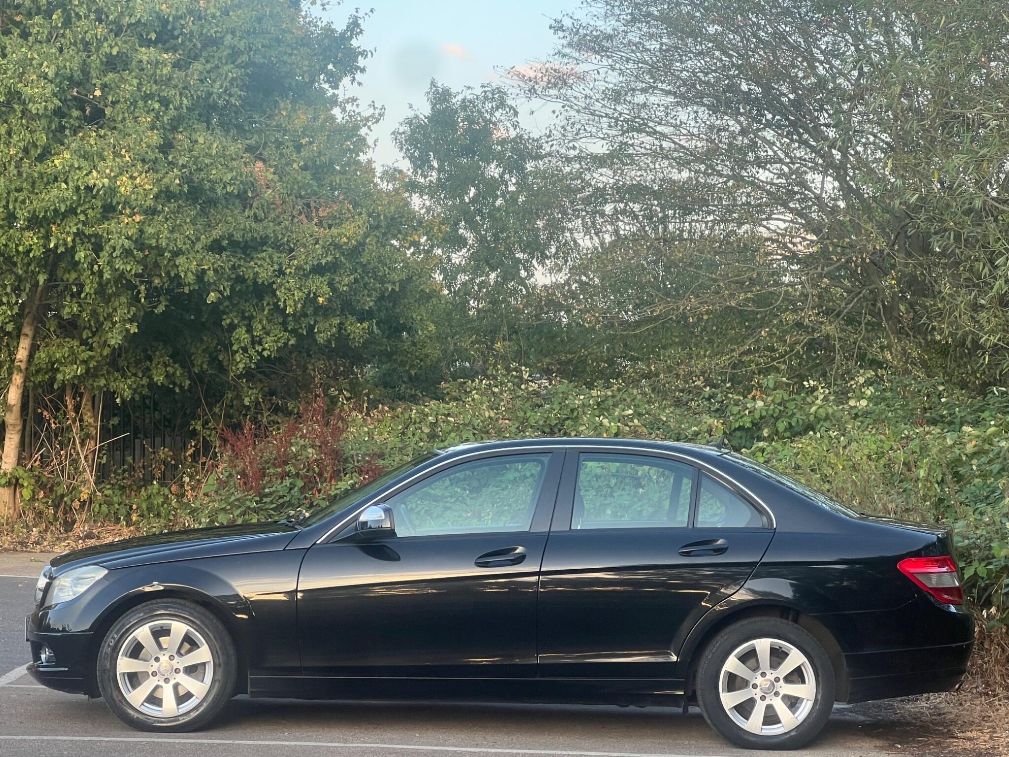 Mercedes-Benz C-Class view 6