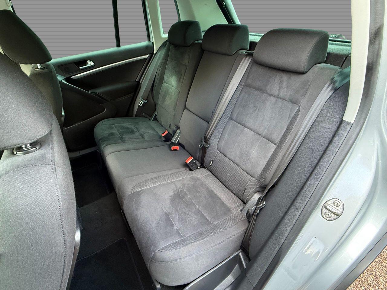Volkswagen Tiguan view 27