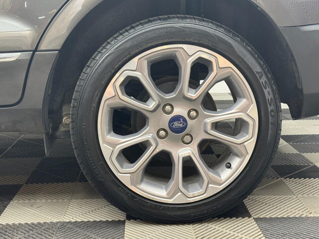 Ford Ecosport view 4