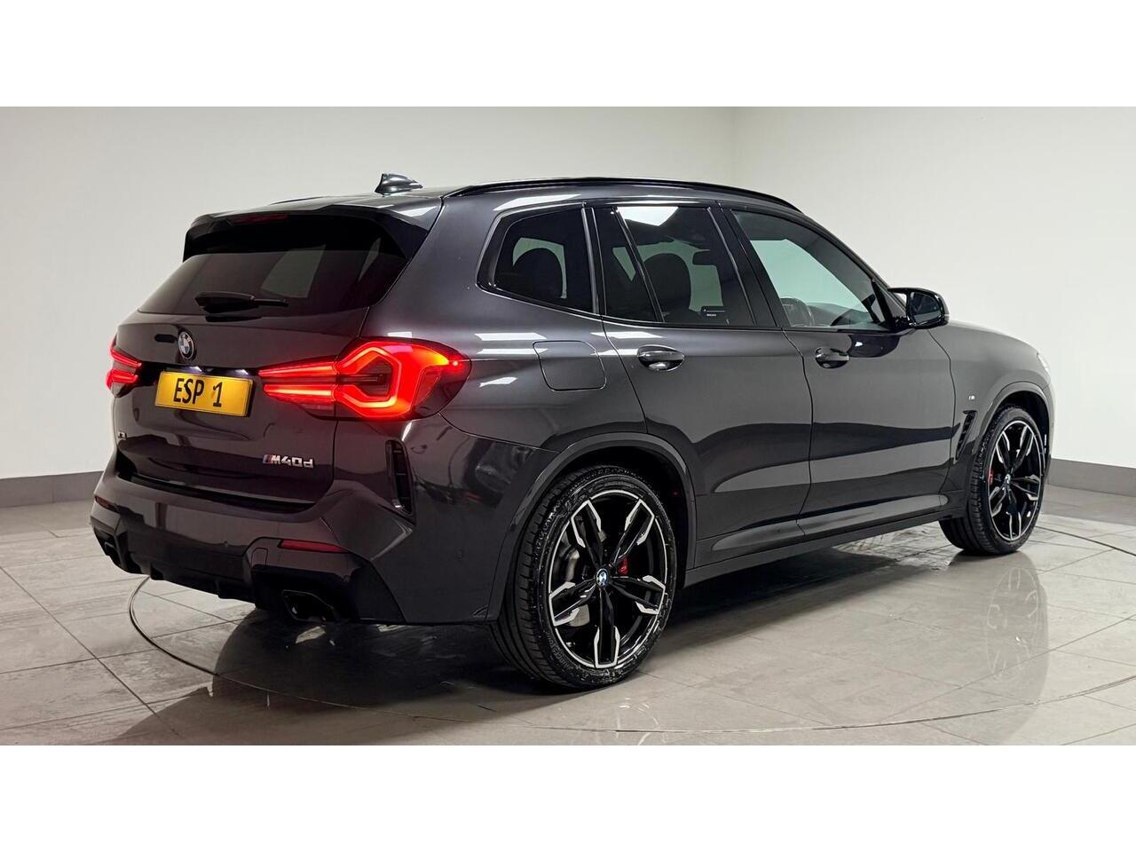 BMW X3 view 9