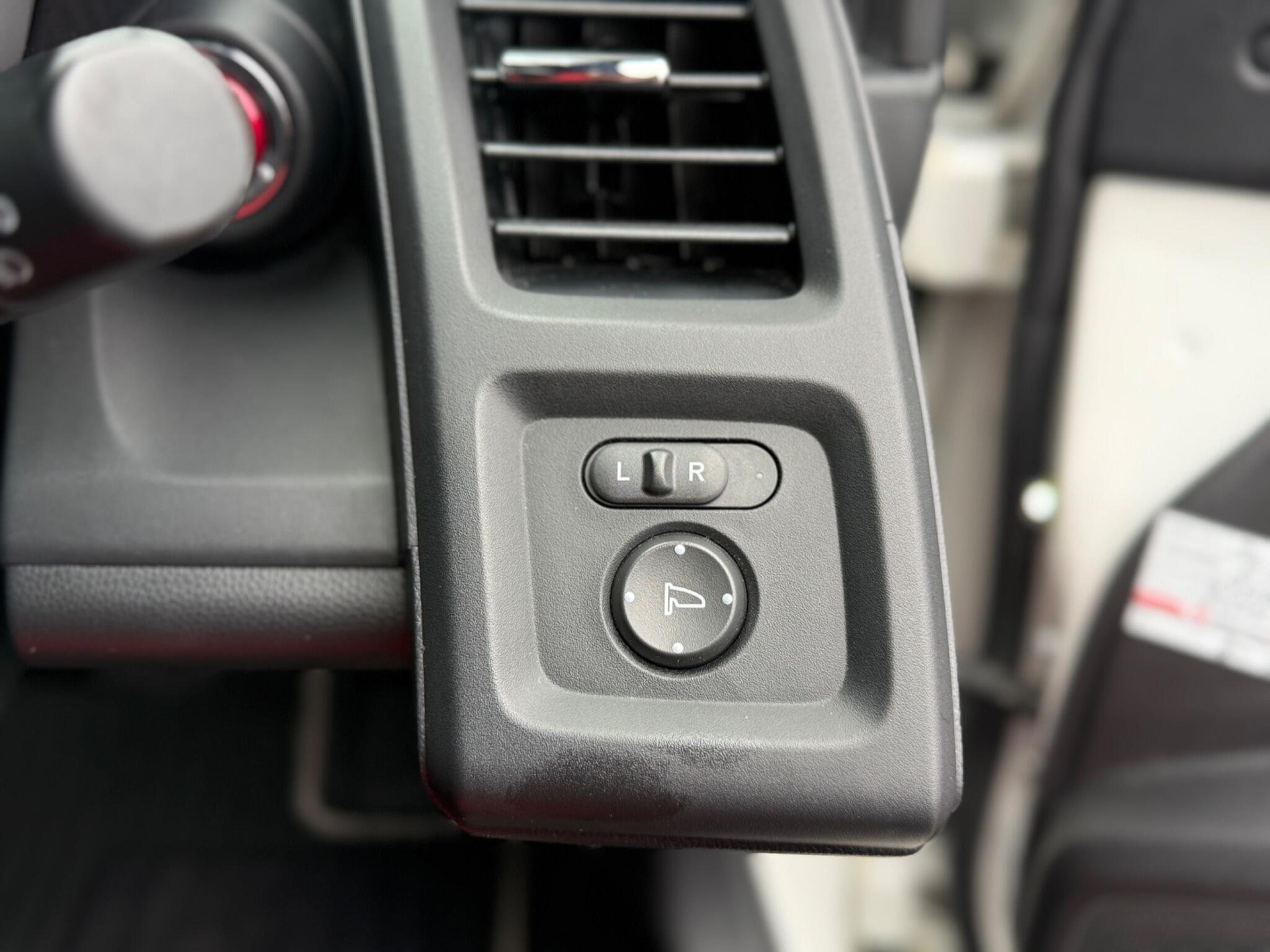 Honda S660 view 59