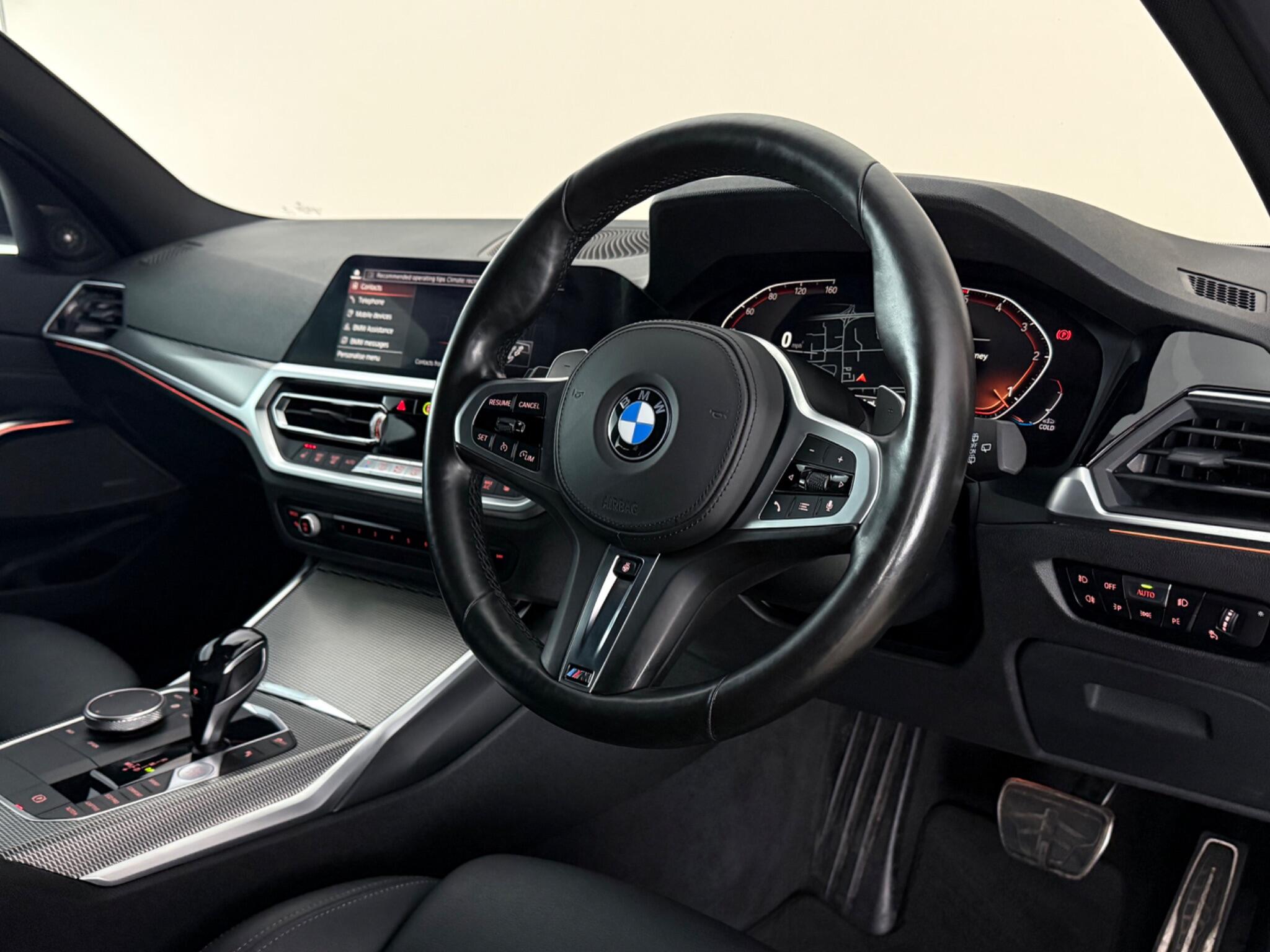 BMW 3 Series view 3