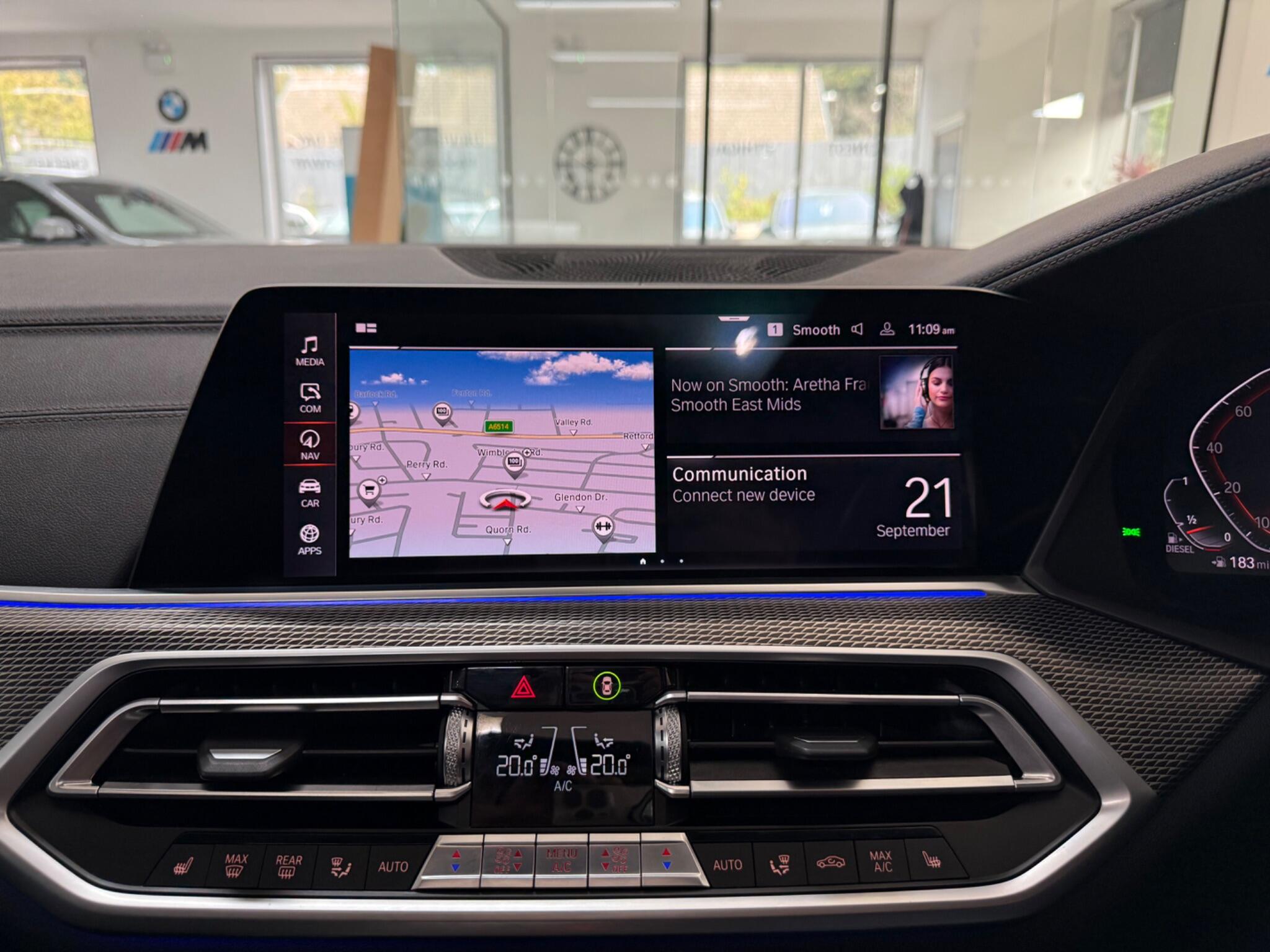 BMW X6 view 29
