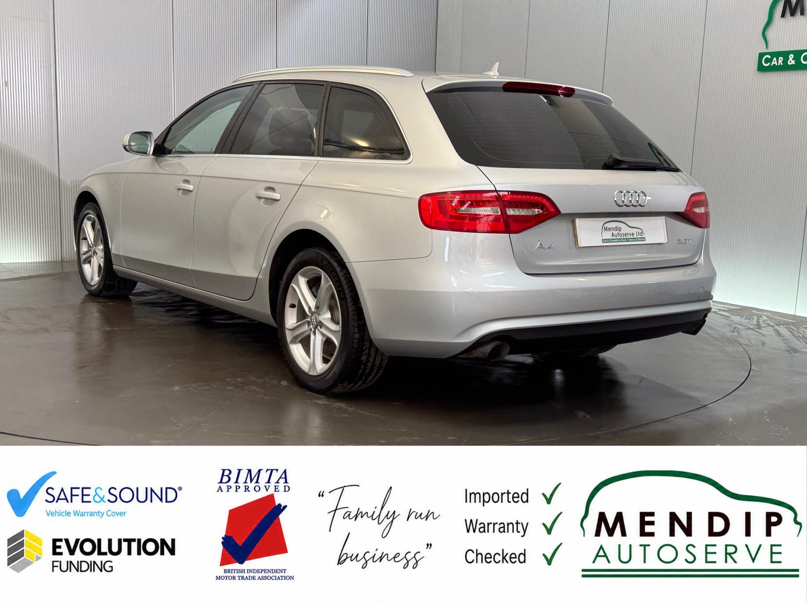 Audi A4 Avant view 18