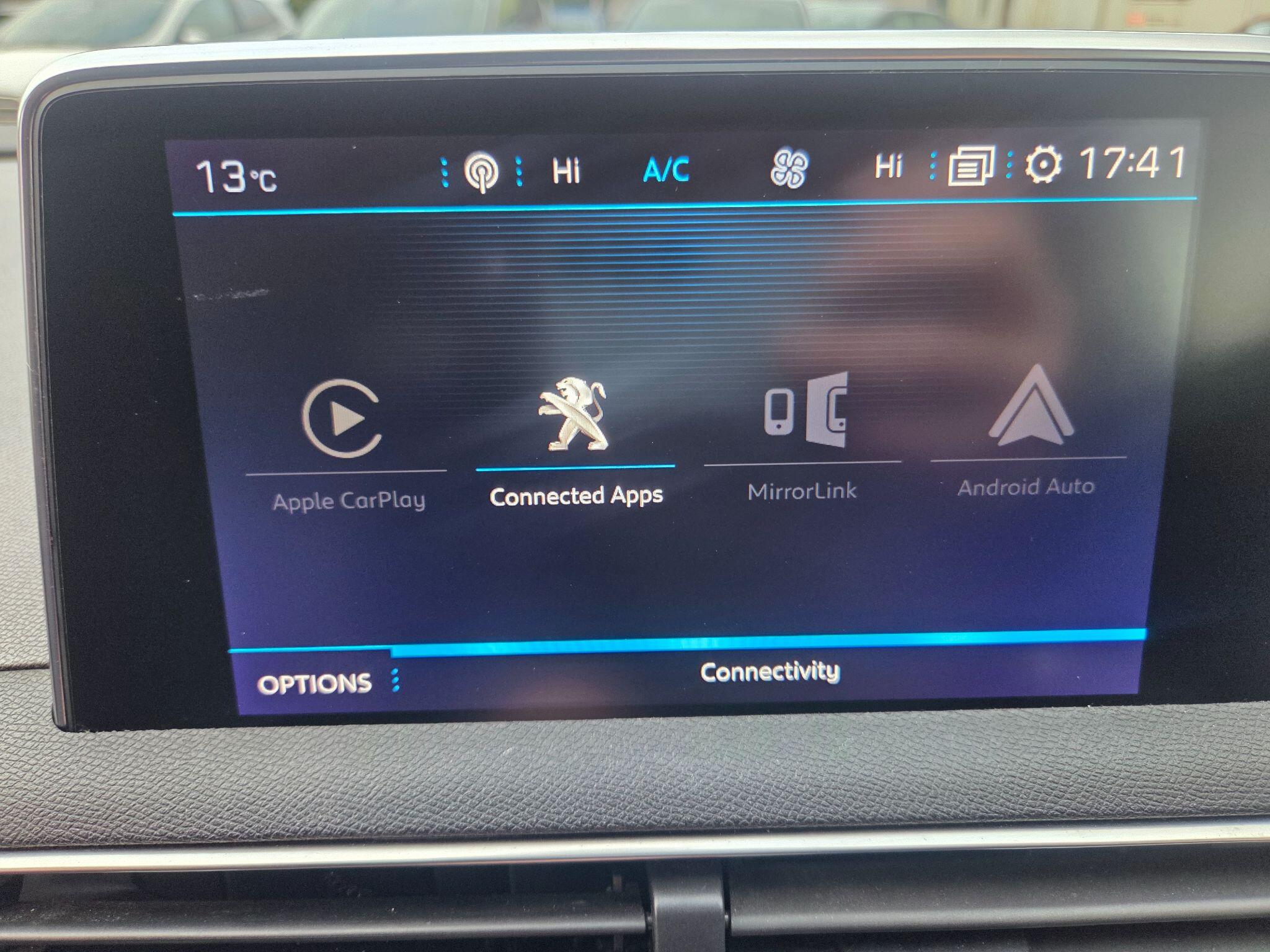 Peugeot 5008 view 19