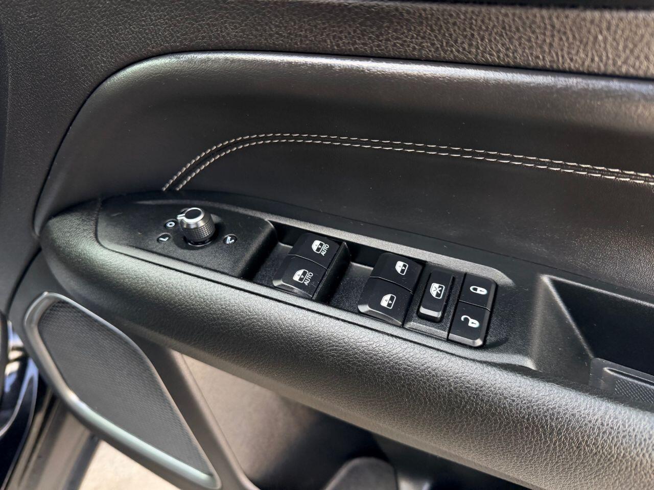 Jeep Compass view 29