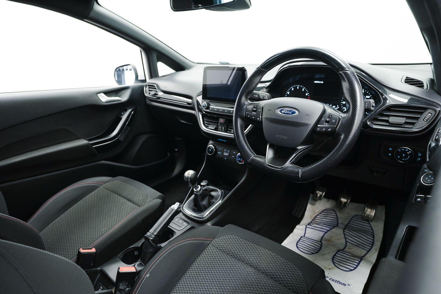 Ford Fiesta view 10
