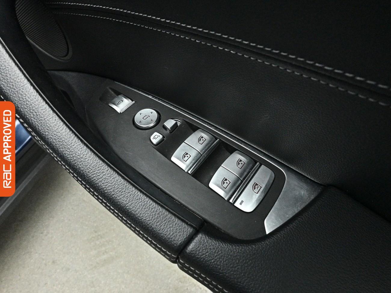 BMW Ix3 view 26