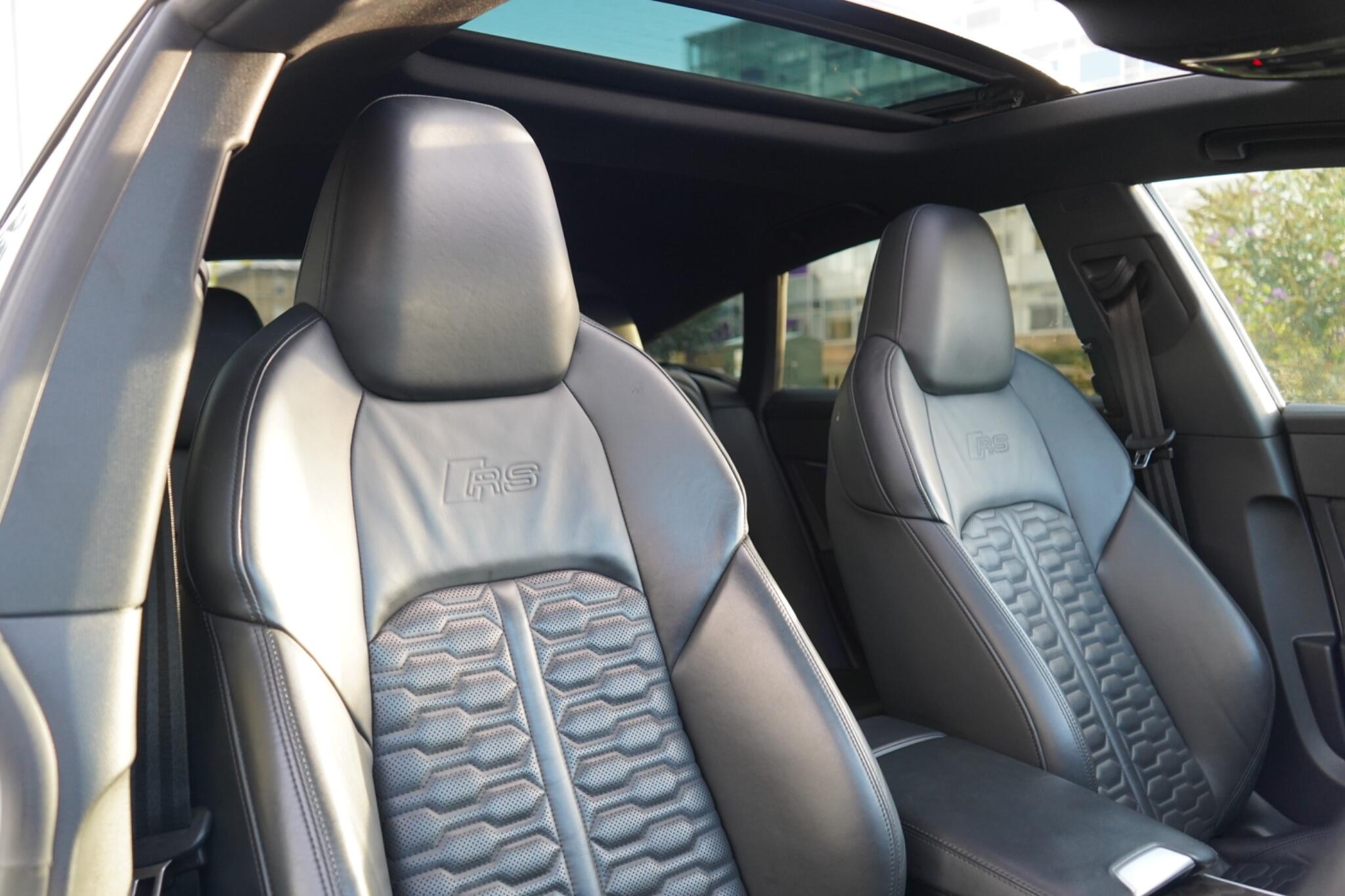 Audi RS7 view 3