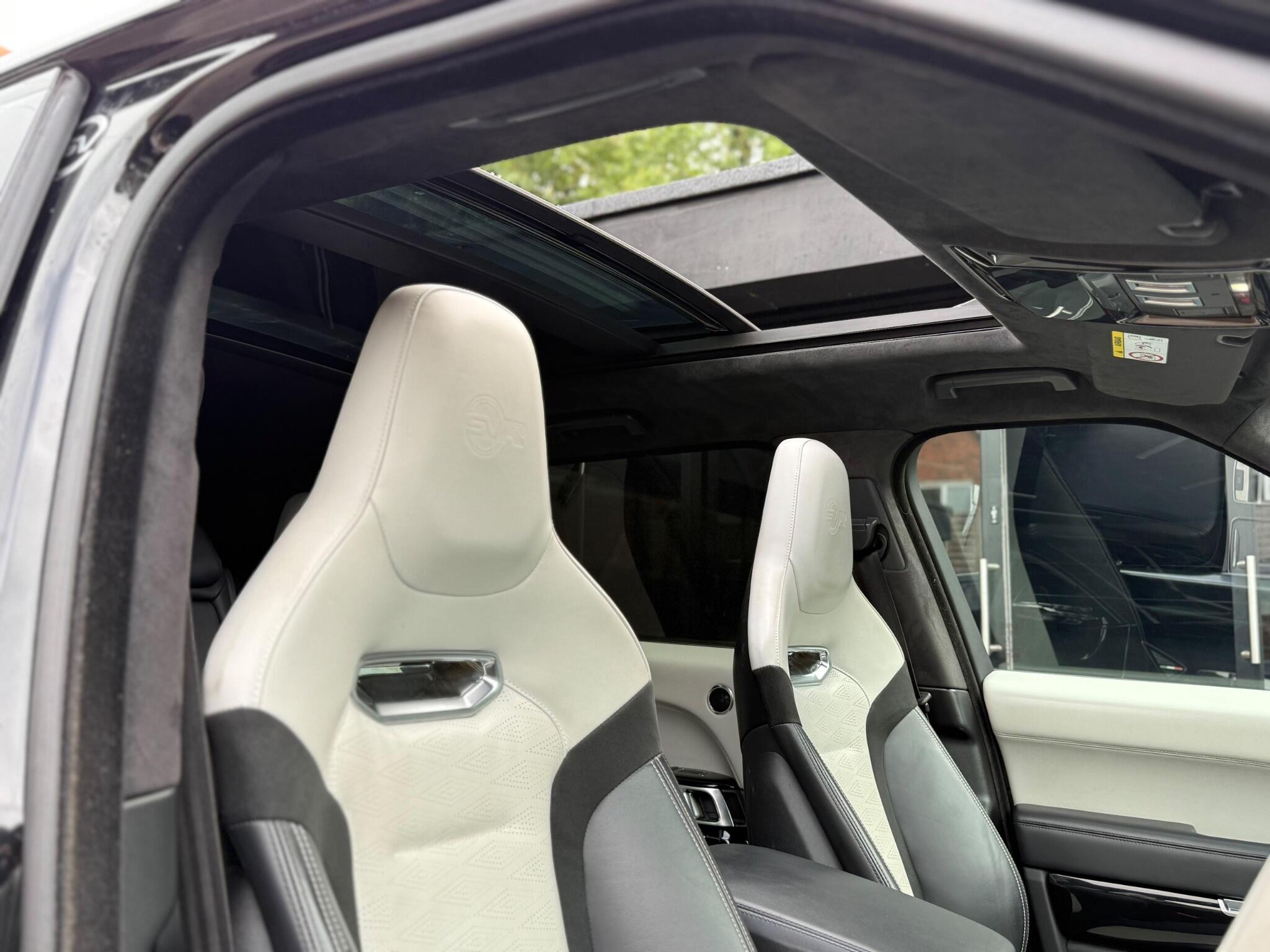Land Rover Range Rover Sport view 5