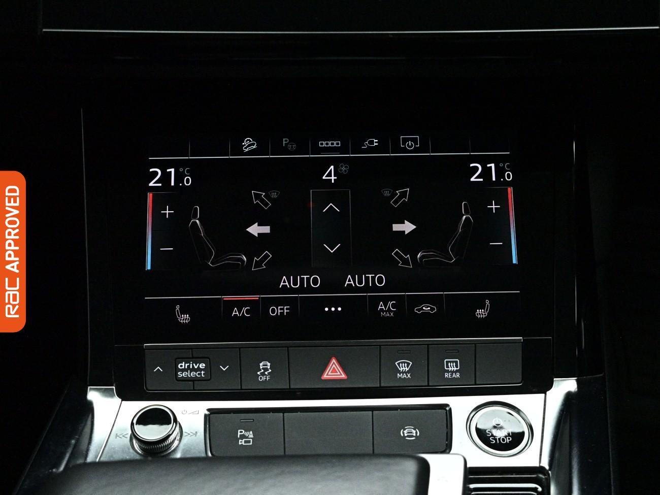 Audi E-Tron view 20