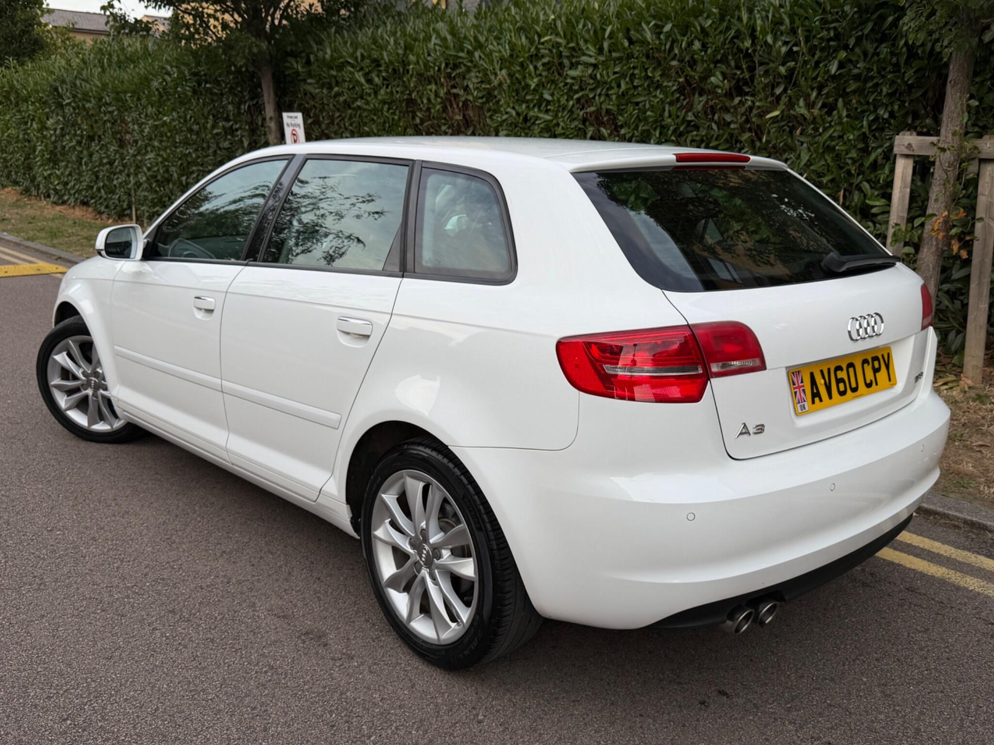 Audi A3 view 4