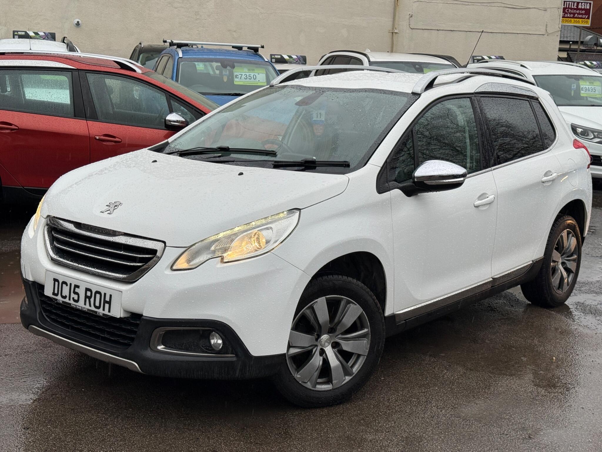 Peugeot 2008 - Image 9