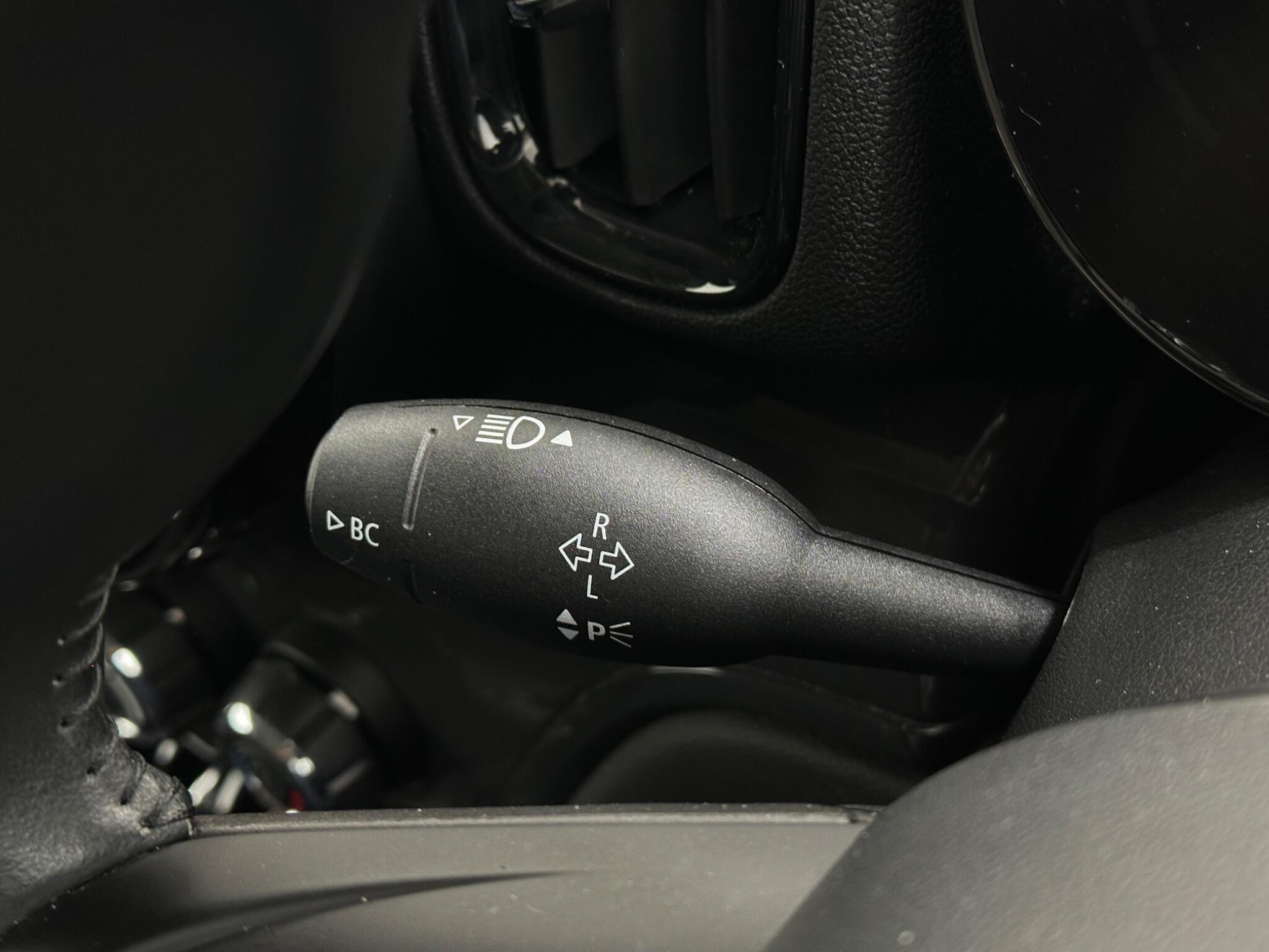 Mini Countryman view 14