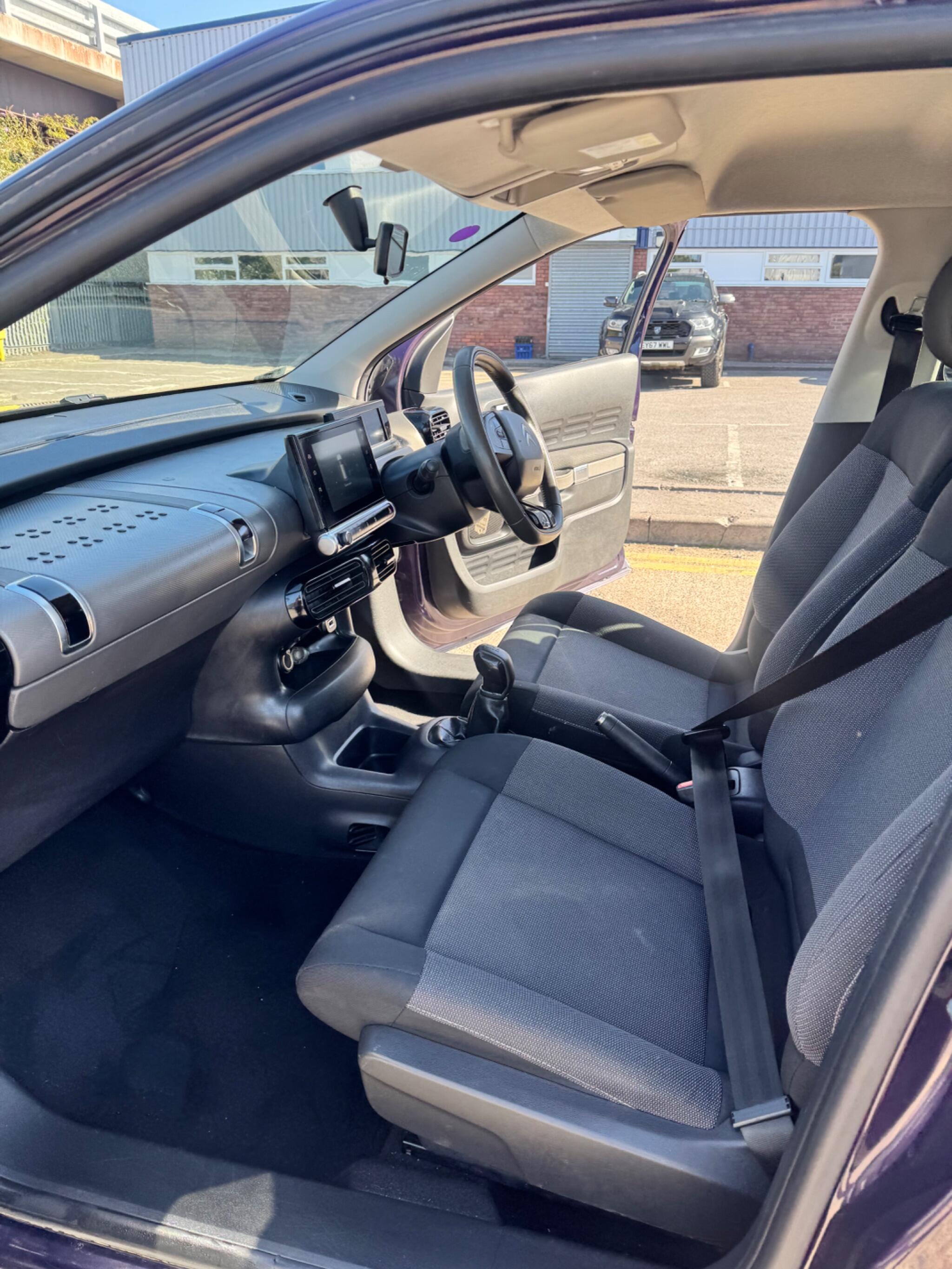 Citroen C4 Cactus view 45