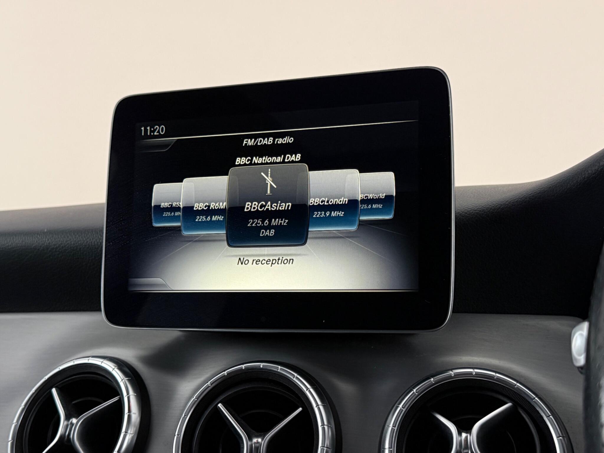 Mercedes-Benz CLA view 30