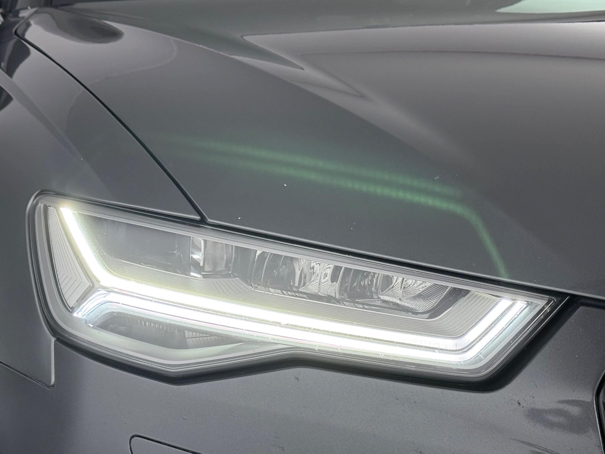 Audi A6 view 13