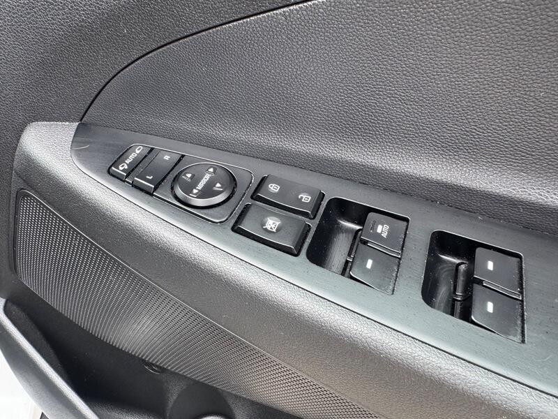 Hyundai Tucson view 41