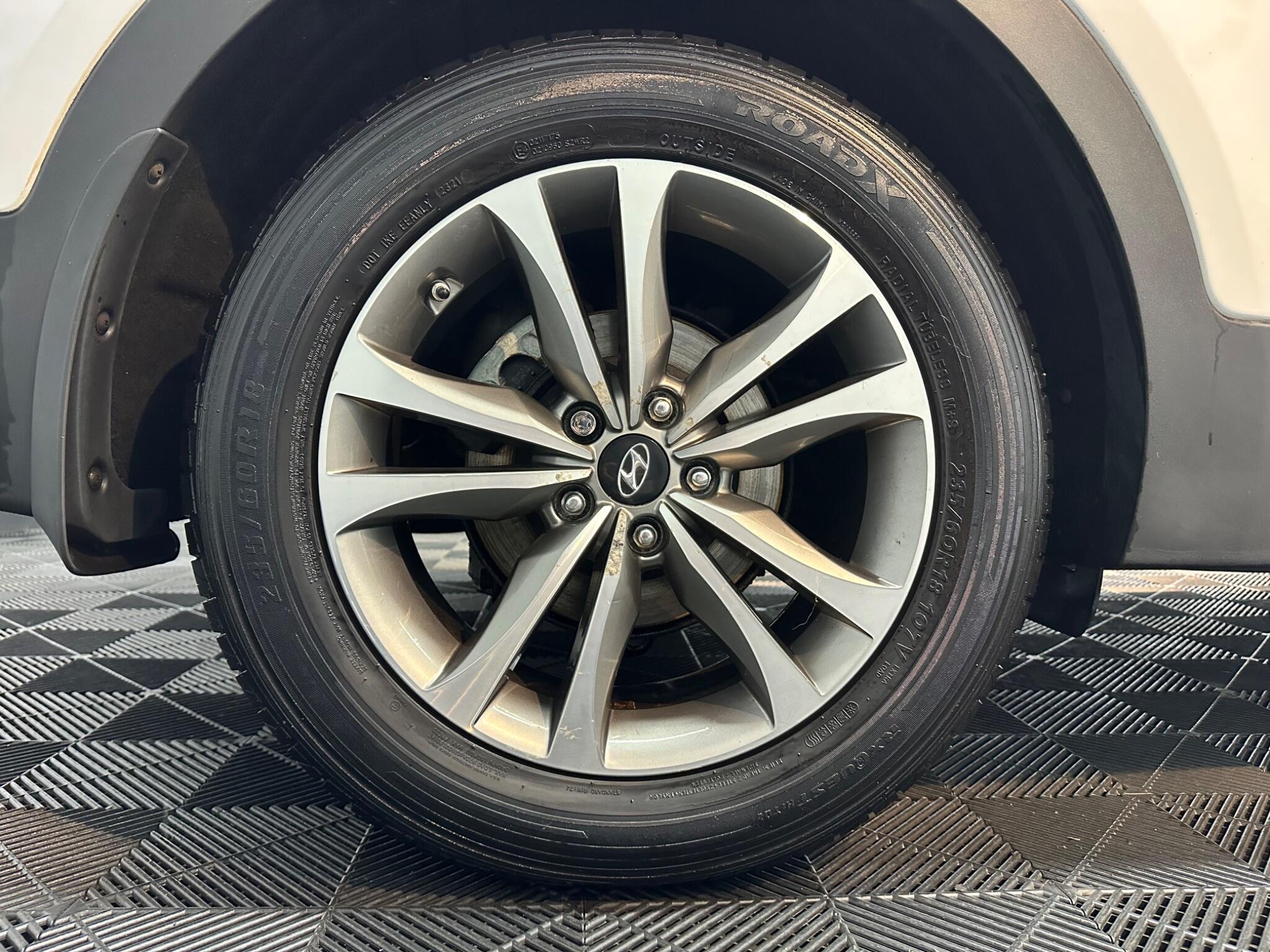 Hyundai Santa Fe view 22