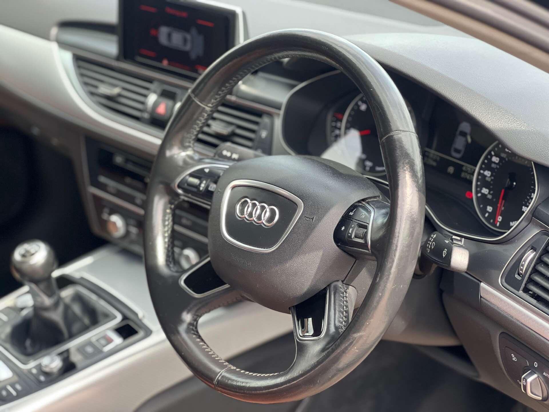 Audi A6 view 20