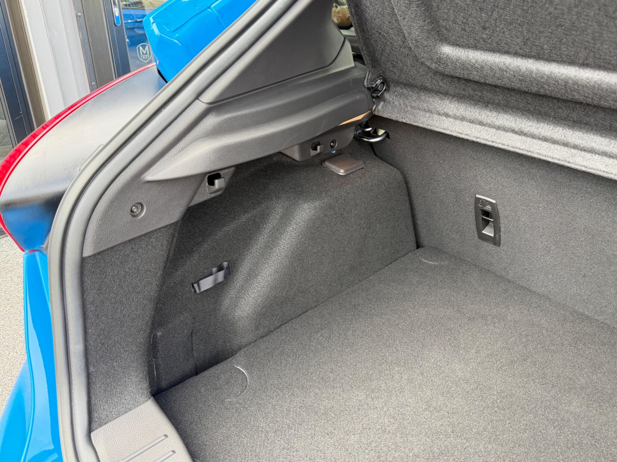 Ford Focus view 61