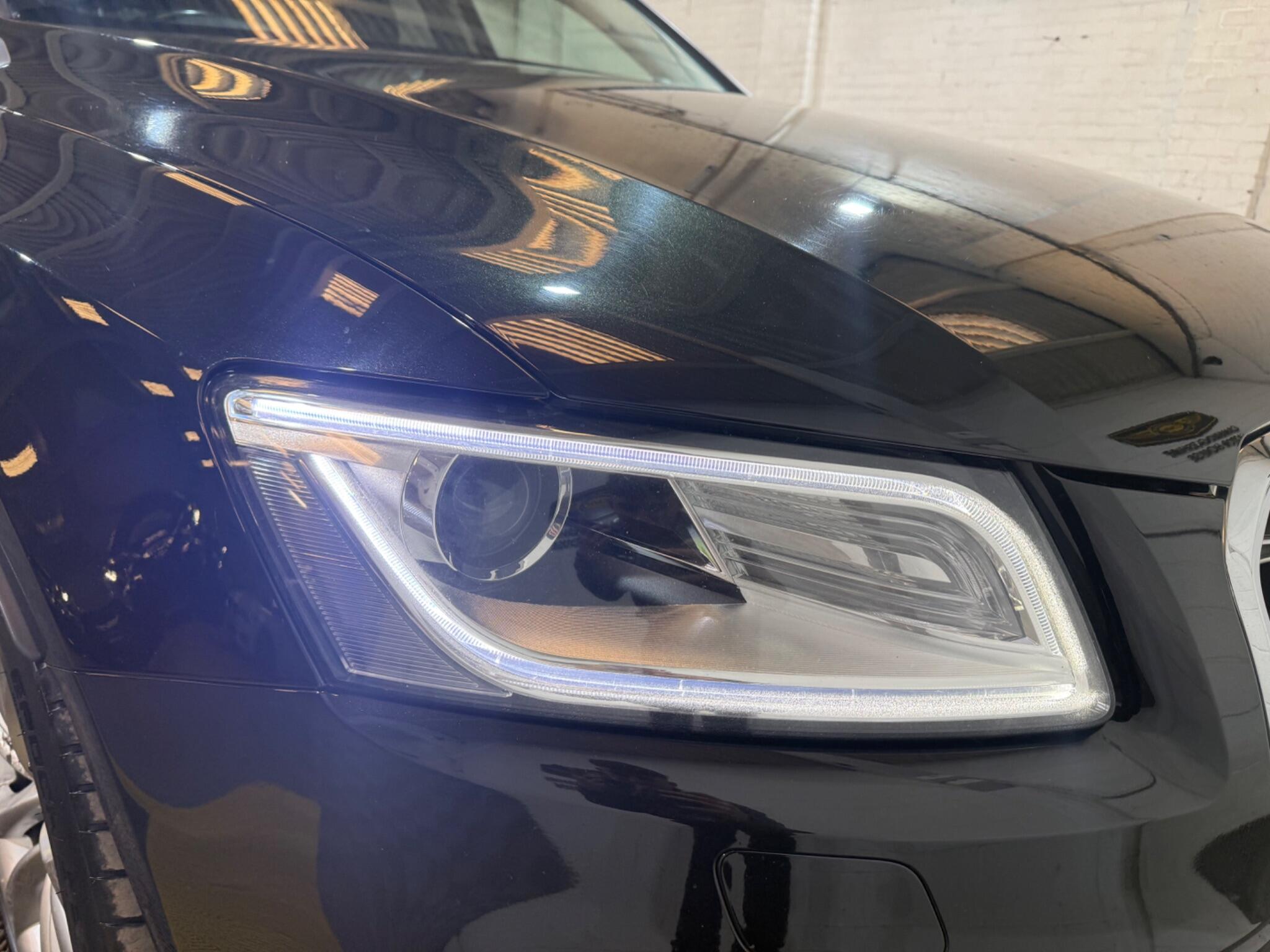 Audi SQ5 view 64