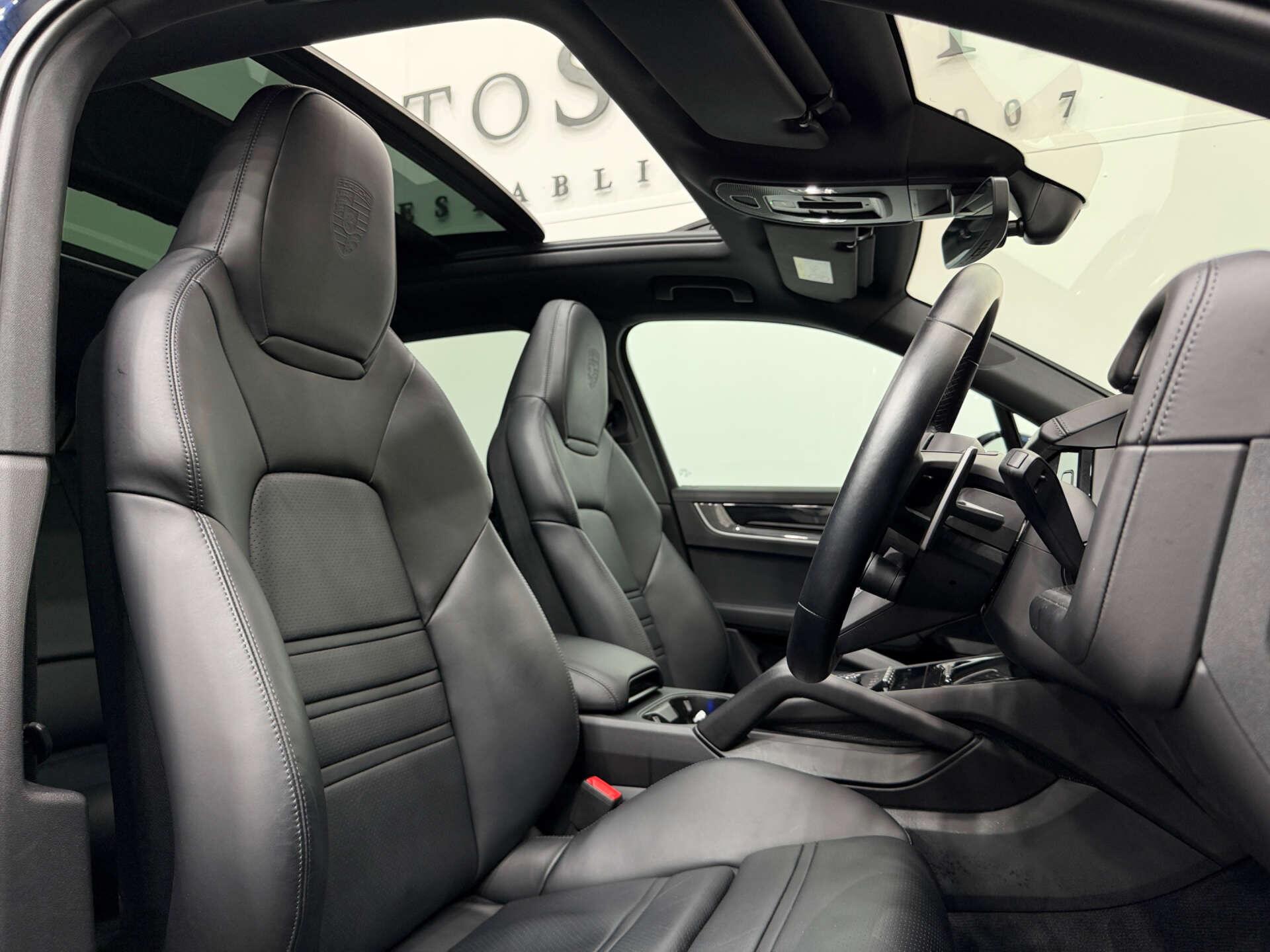 Porsche Cayenne view 2