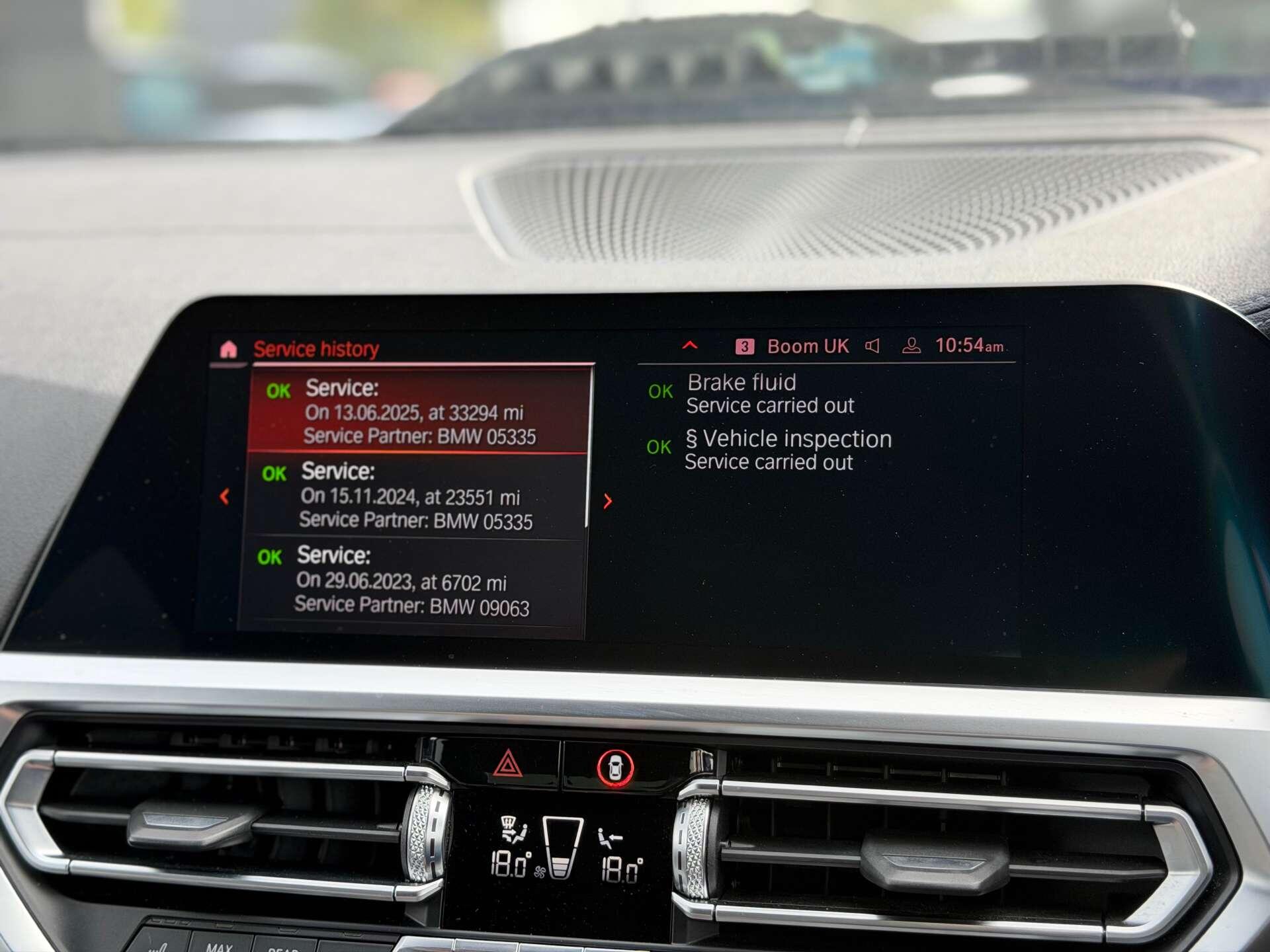 BMW 3 Series view 33
