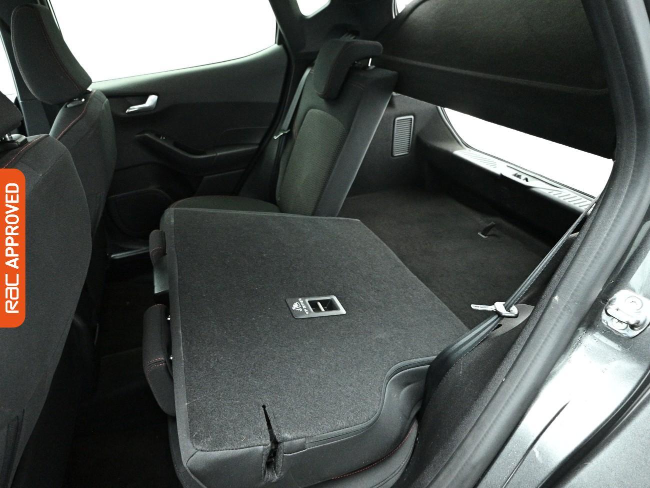 Ford Fiesta view 25