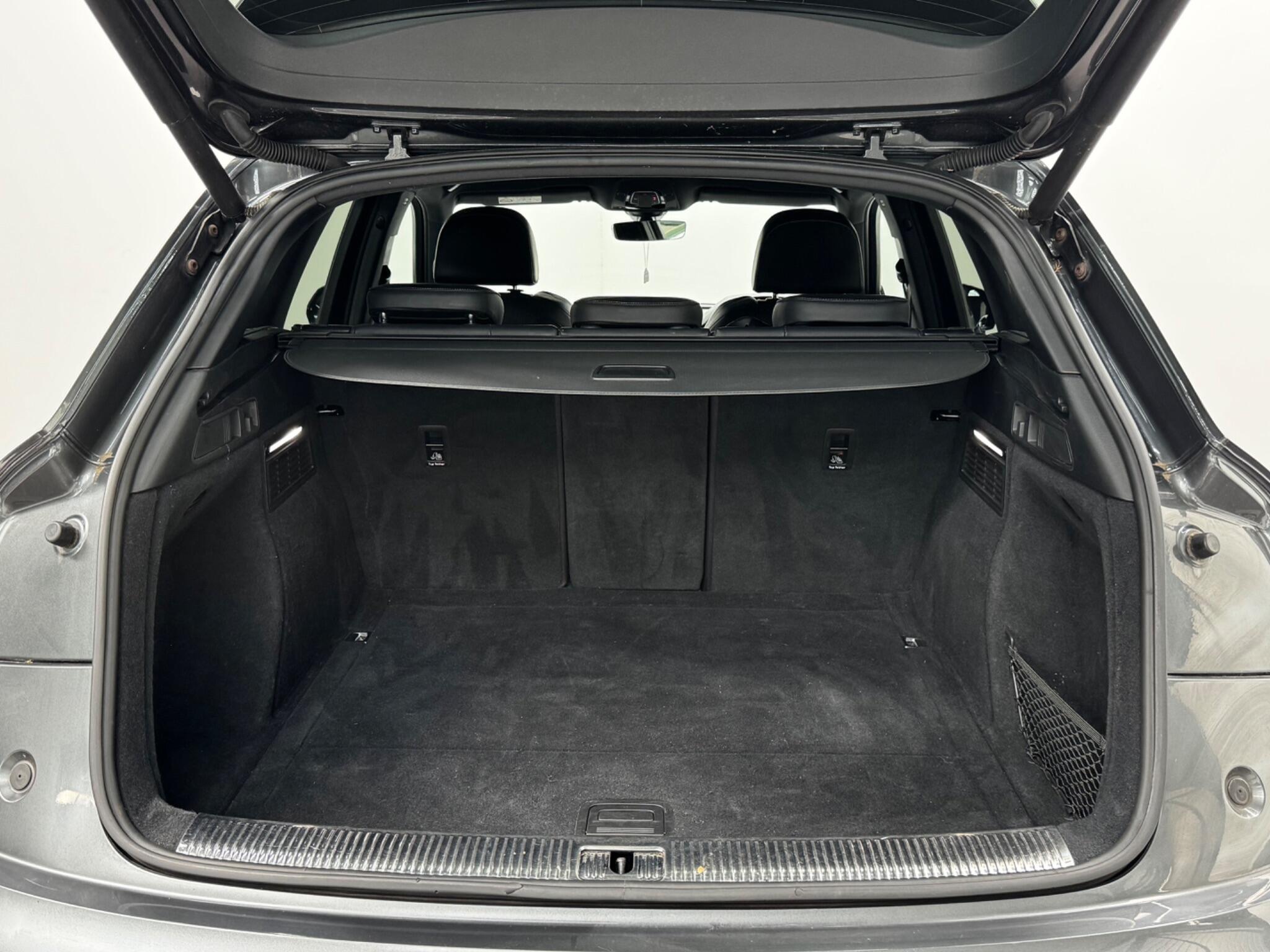 Audi Q5 view 41