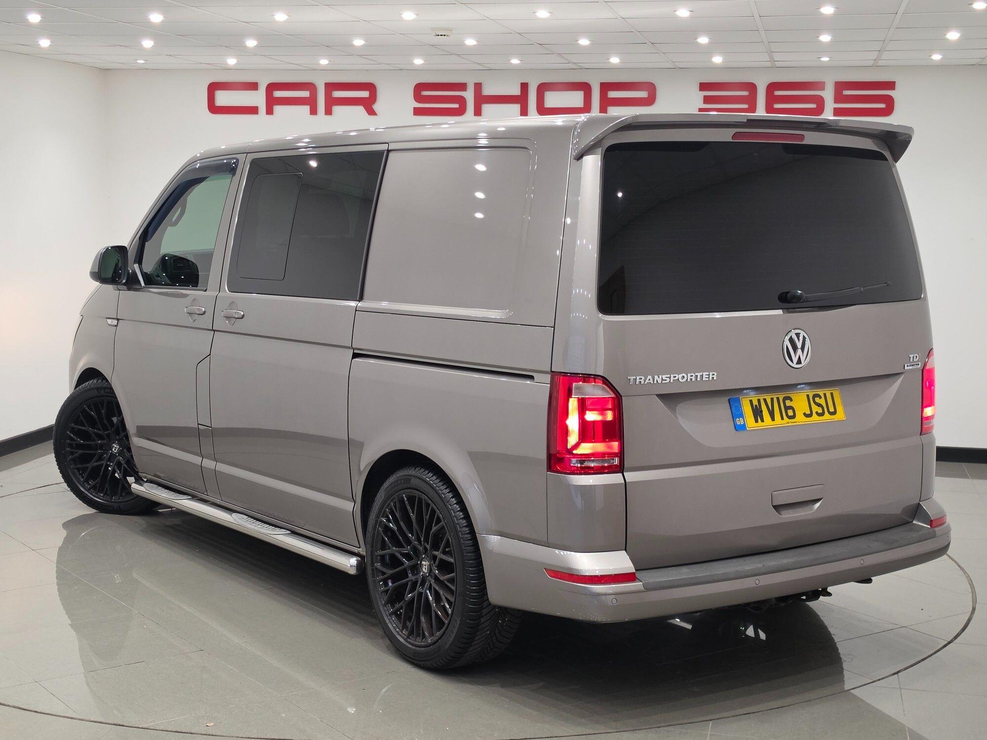 Volkswagen Transporter view 31