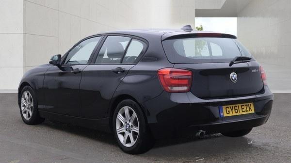 BMW 1 Series view 6