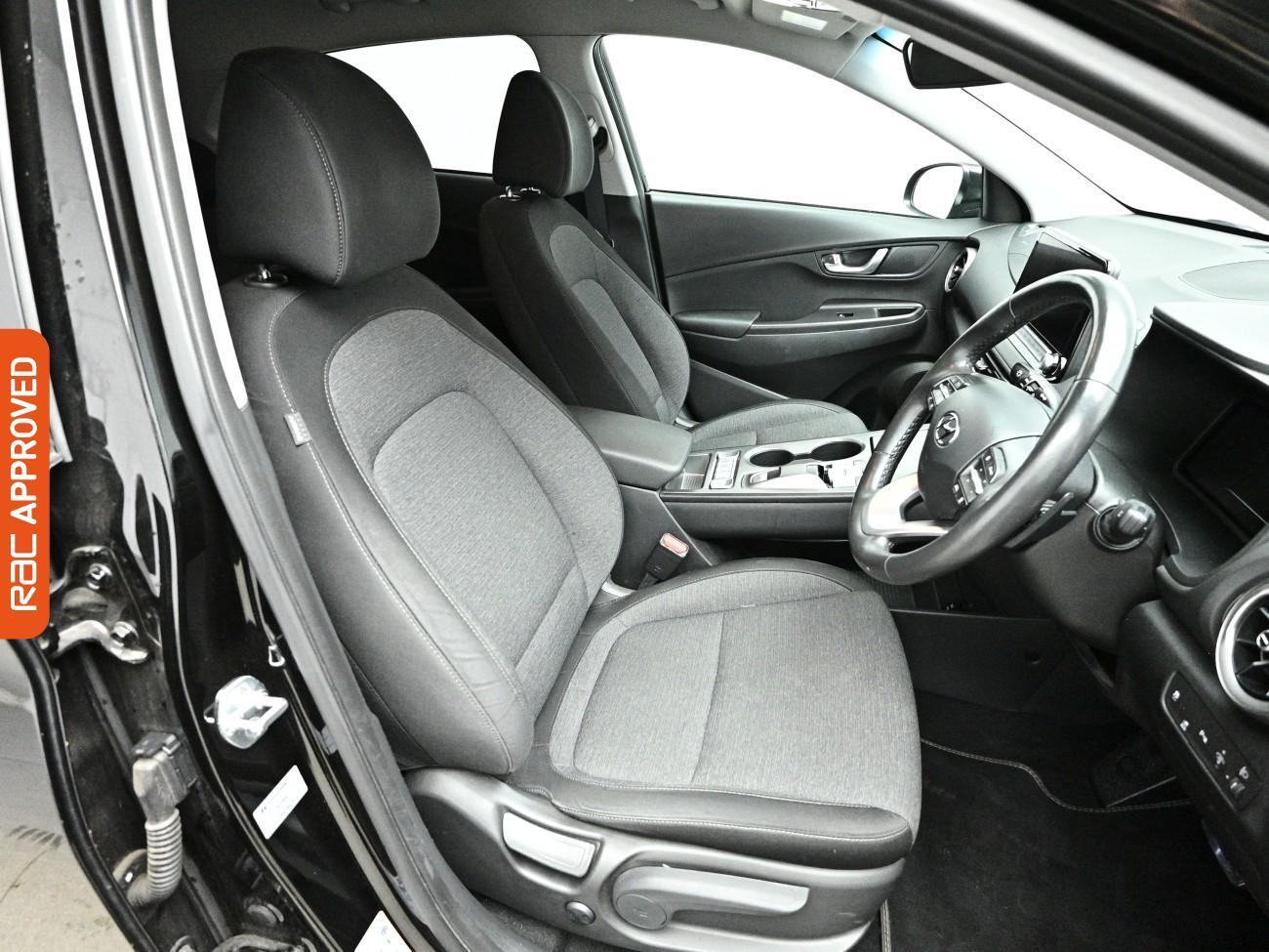 Hyundai Kona view 13