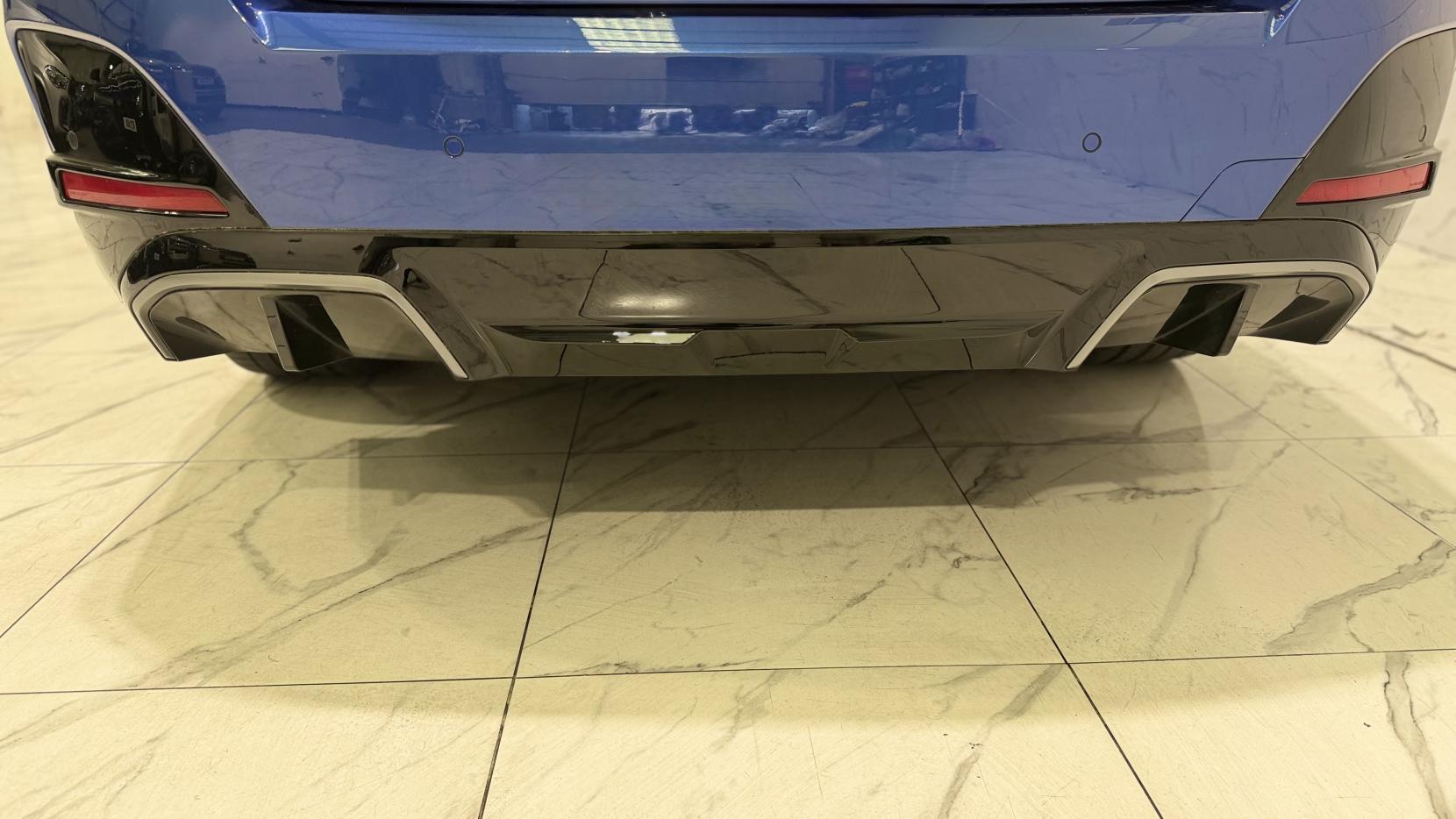 BMW i4 view 49