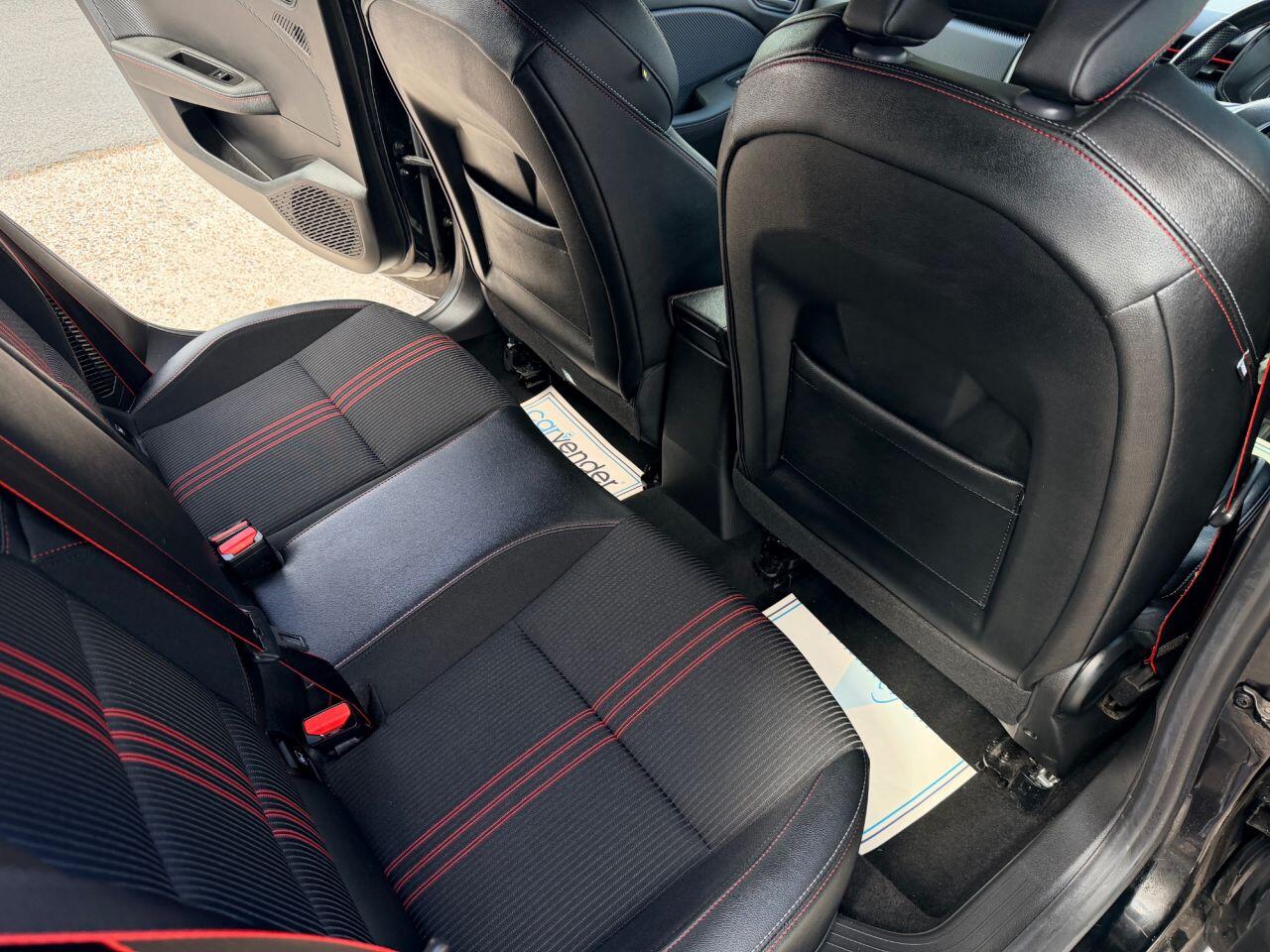 Renault Clio view 22