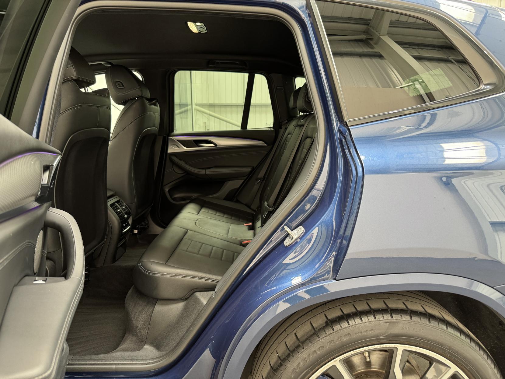 BMW X3 view 54