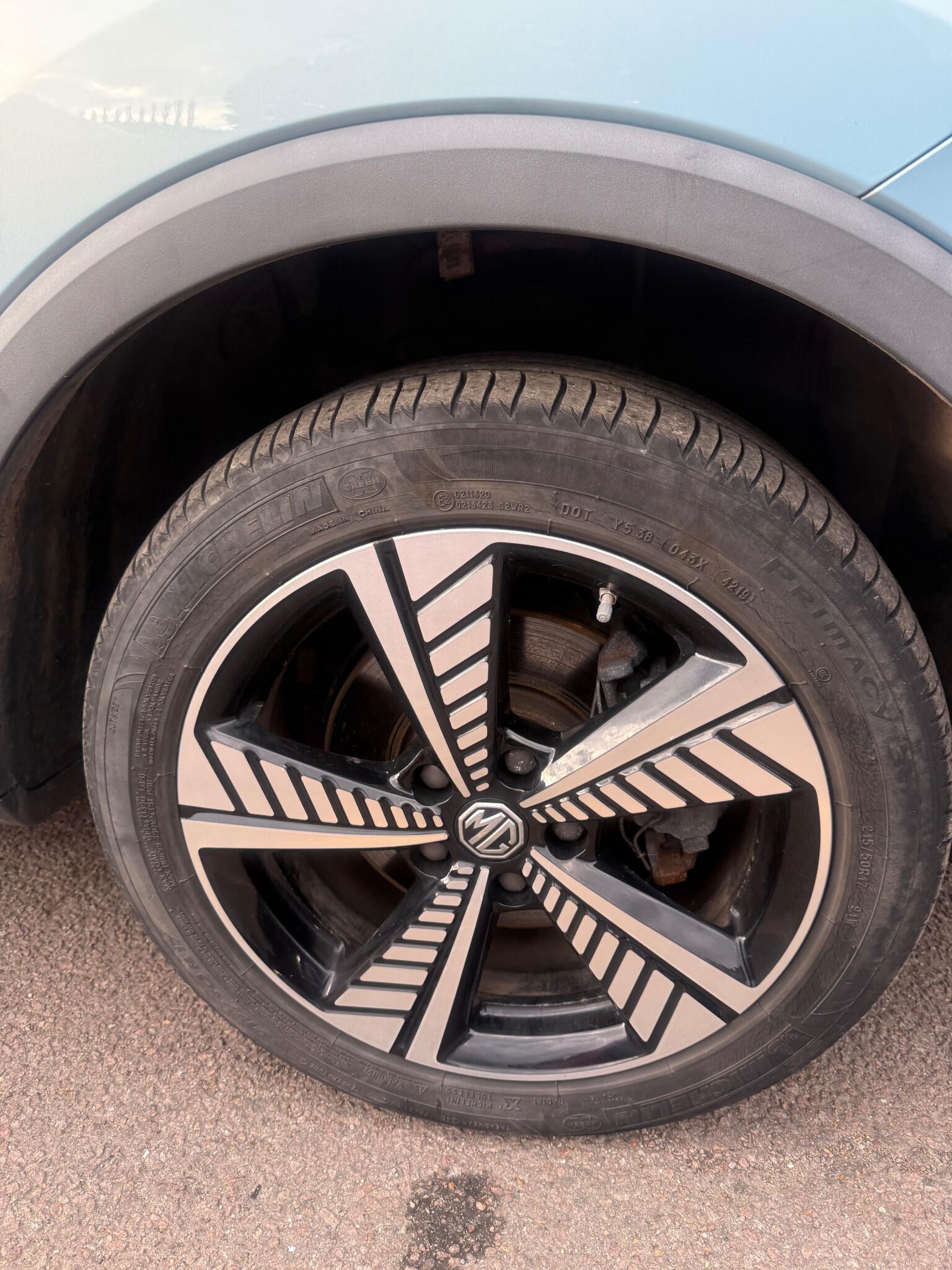 MG ZS view 7