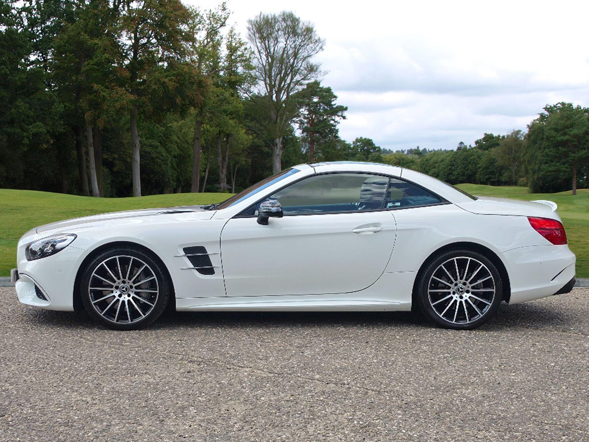 Mercedes-Benz SL view 21