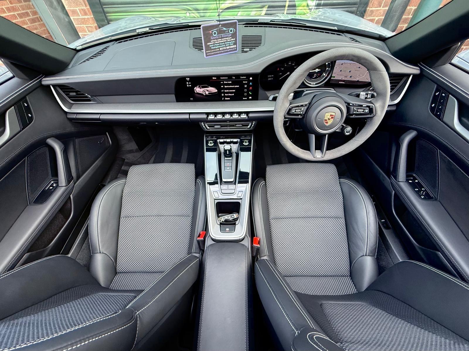 Porsche 911 view 68