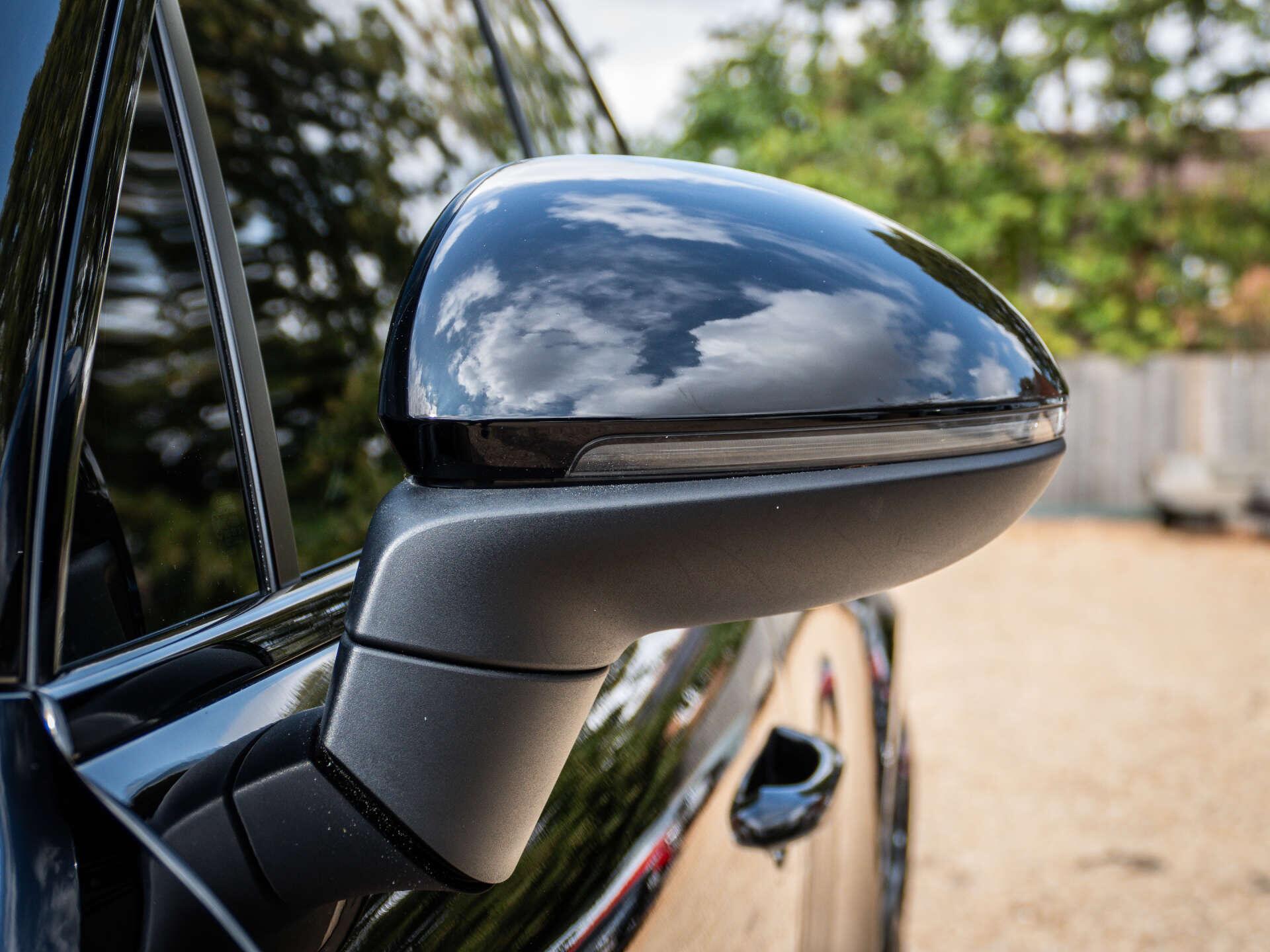 Porsche Cayenne view 12