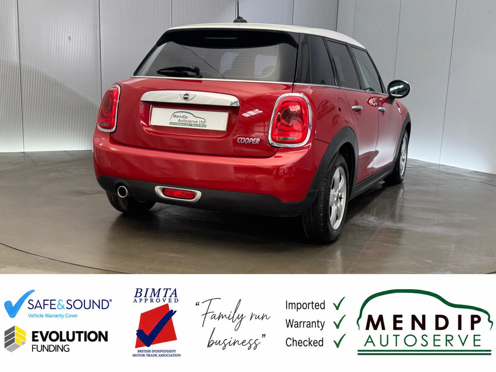 Mini Cooper view 25