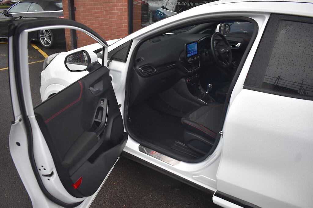 Ford Puma view 36