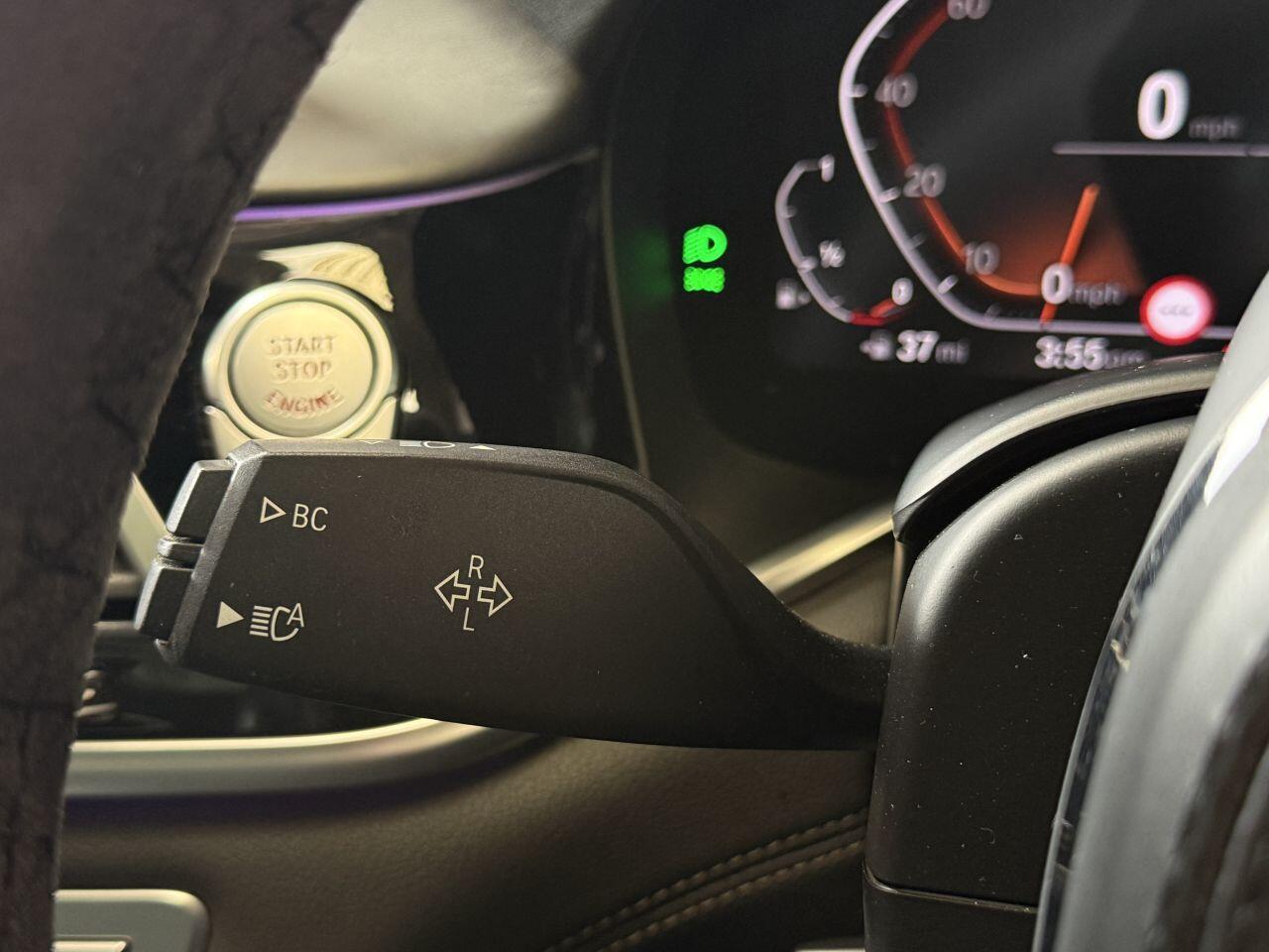 BMW 7 Series view 40